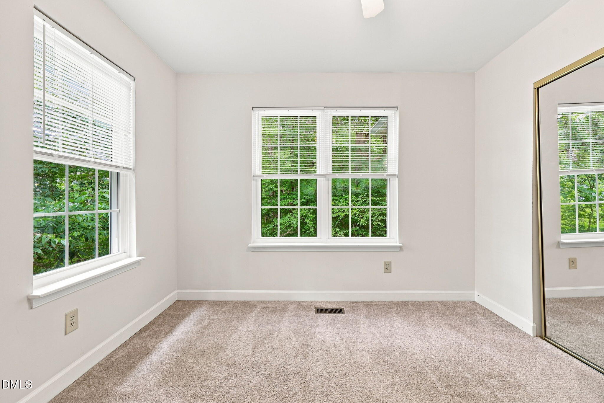 381 Summerwalk Circle Property Photo 24