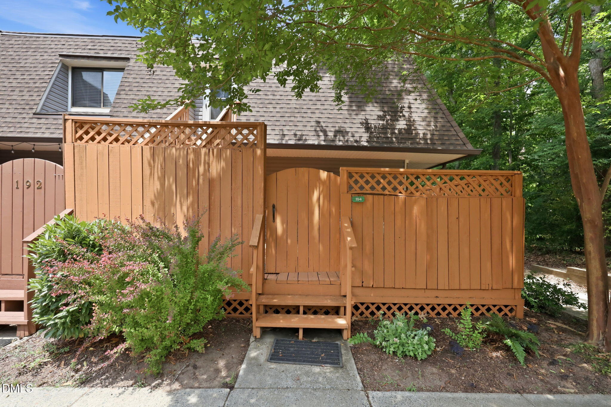 194 Summerwalk Circle # 186 Property Photo 6