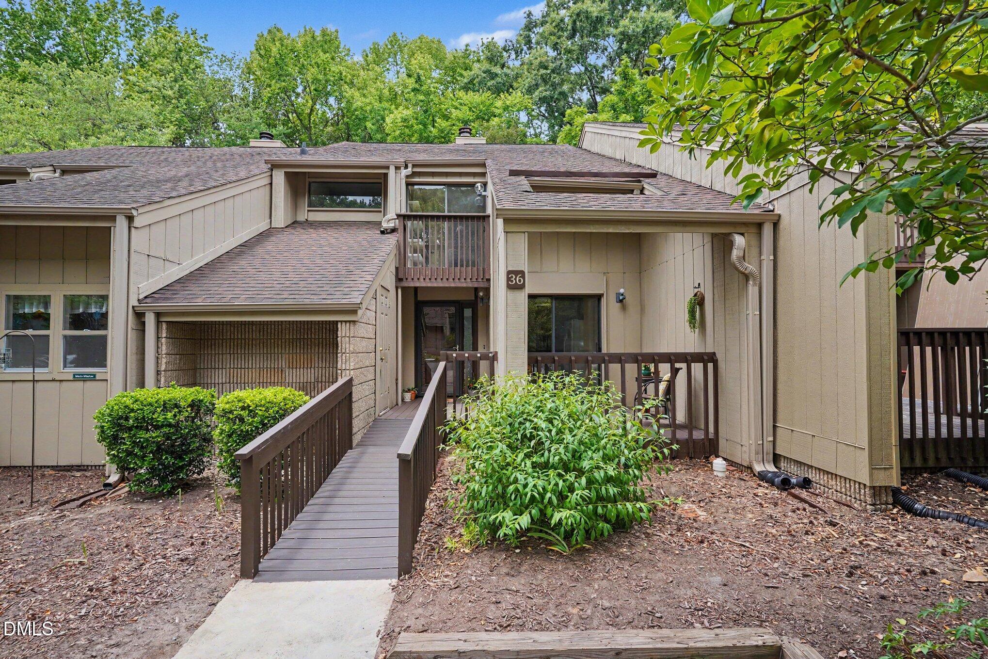 4100 Five Oaks Drive Unit 36 Property Photo 4