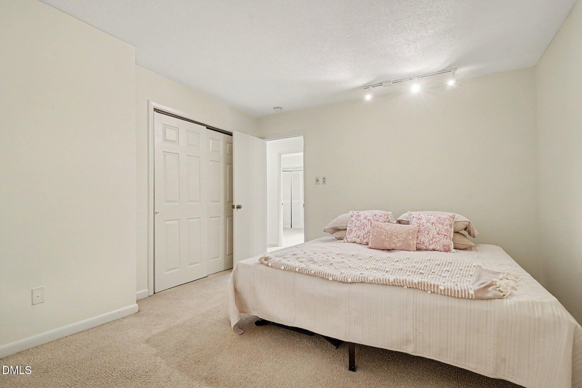 4100 Five Oaks Drive Unit 36 Property Photo 13