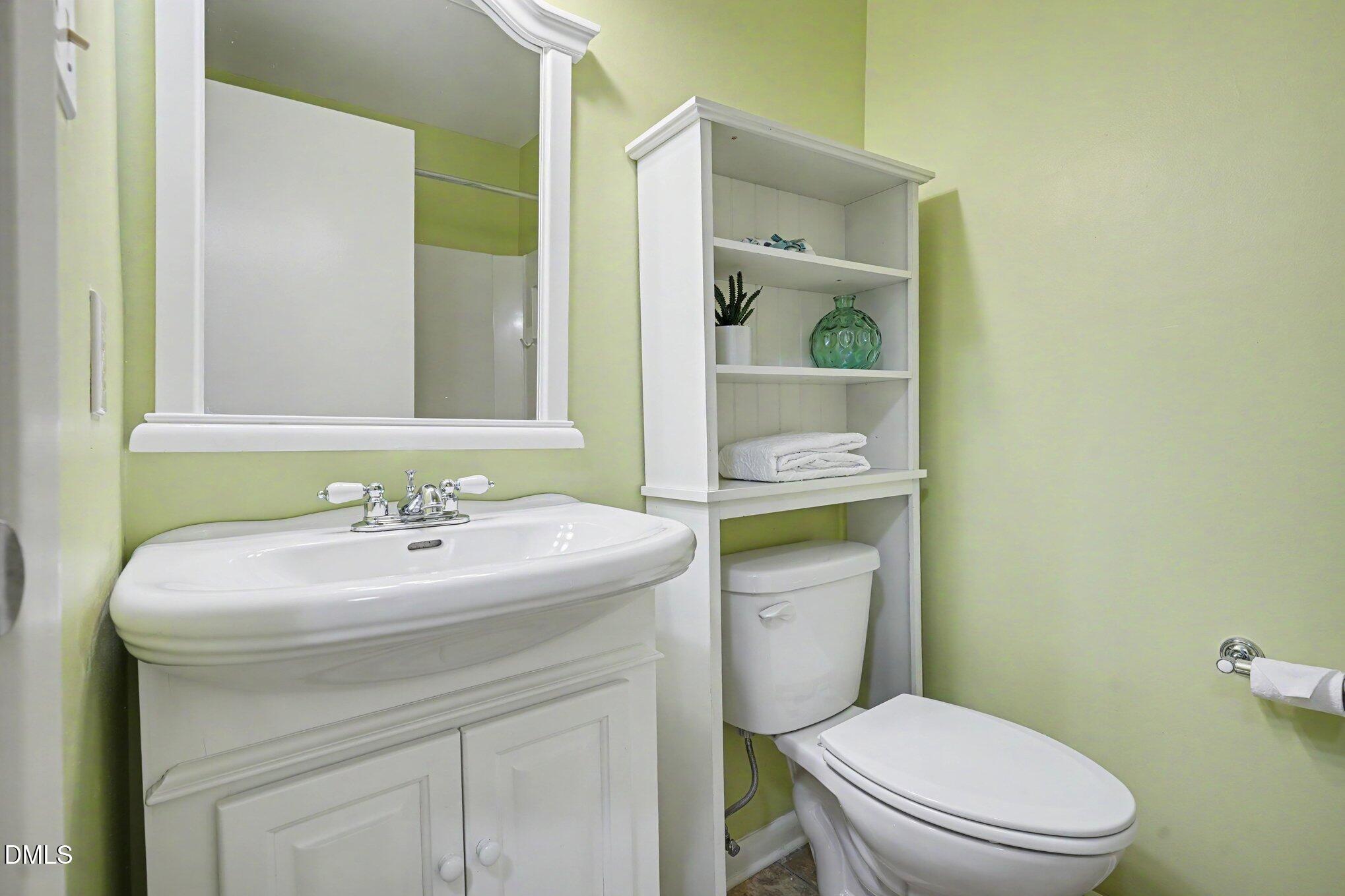 4100 Five Oaks Drive Unit 36 Property Photo 23