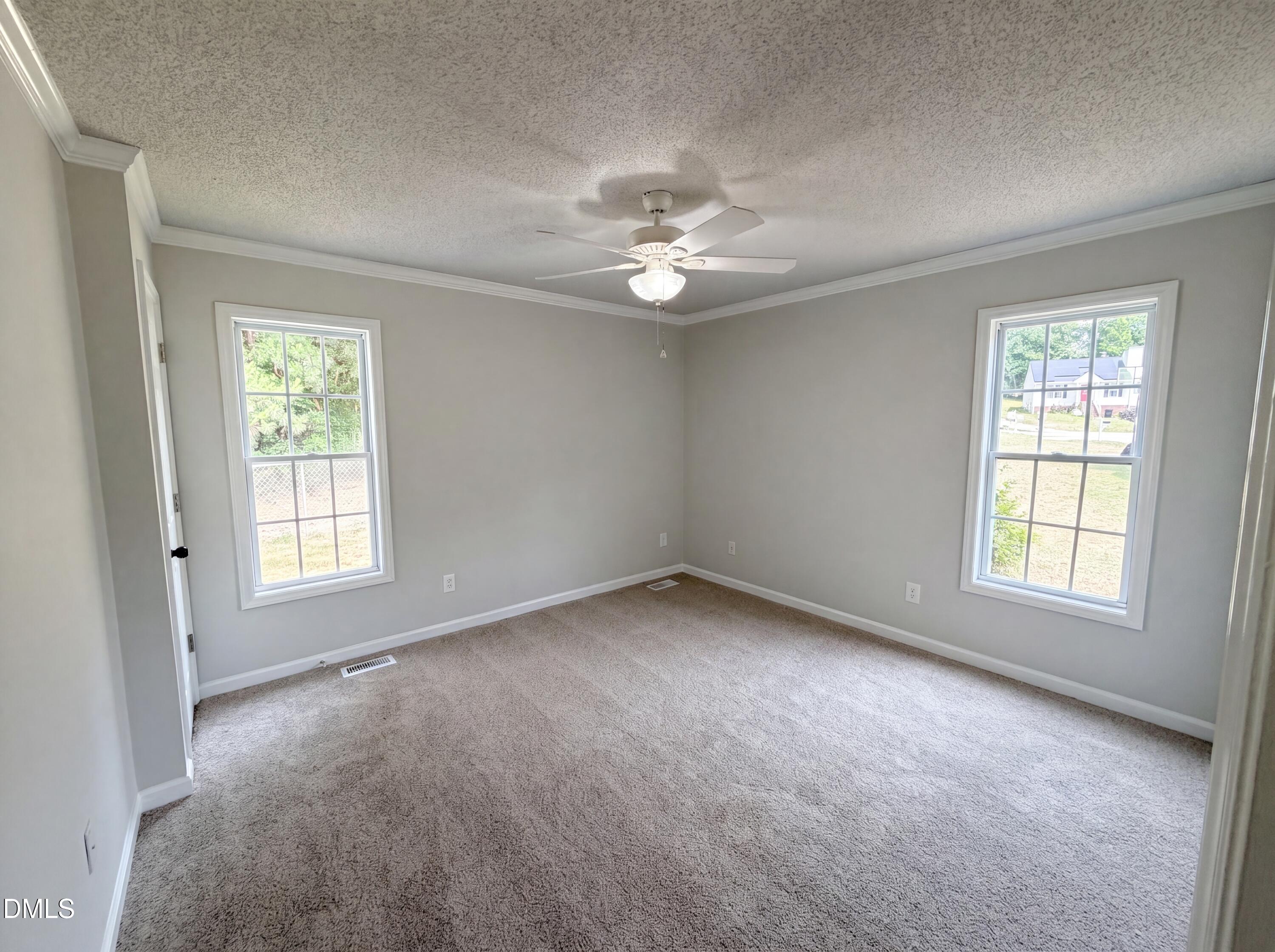 1024 Laurel Leaf Road Property Photo 4