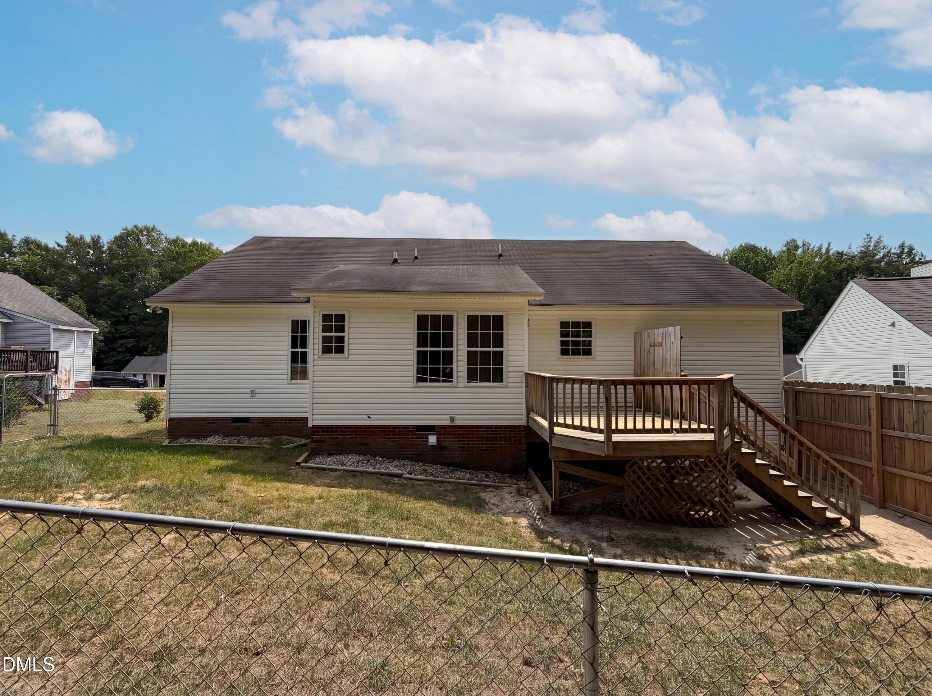 1024 Laurel Leaf Road Property Photo 5