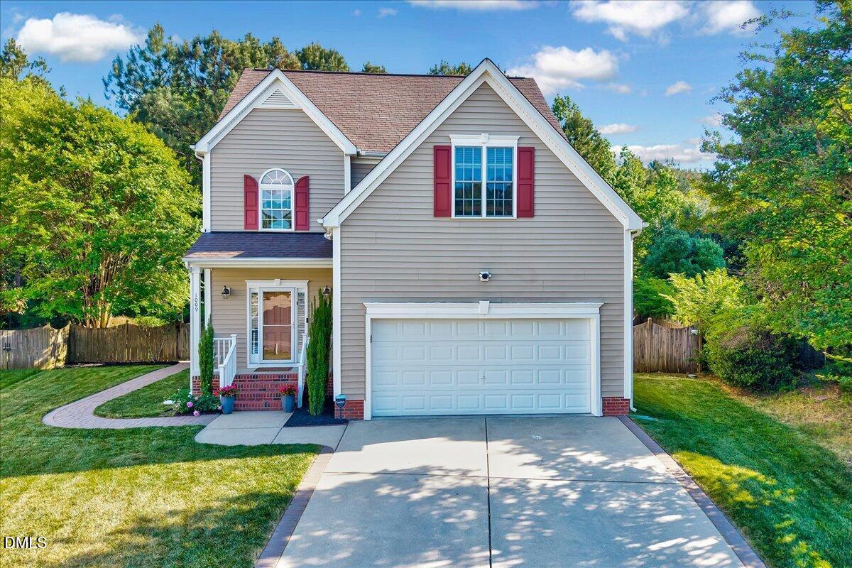 1009 Country Glen Court Property Photo 1