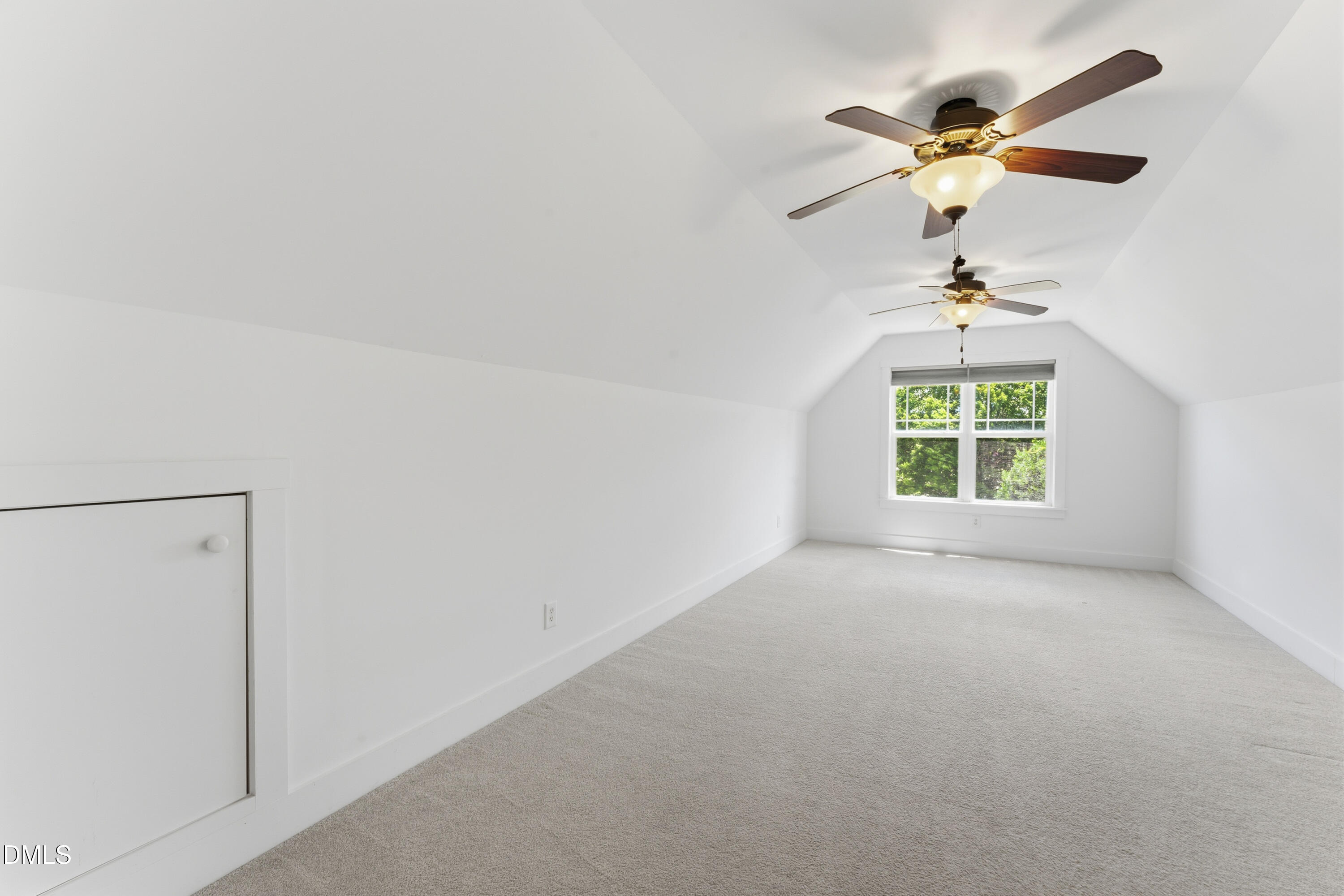 160 Braddock Drive Property Photo 28