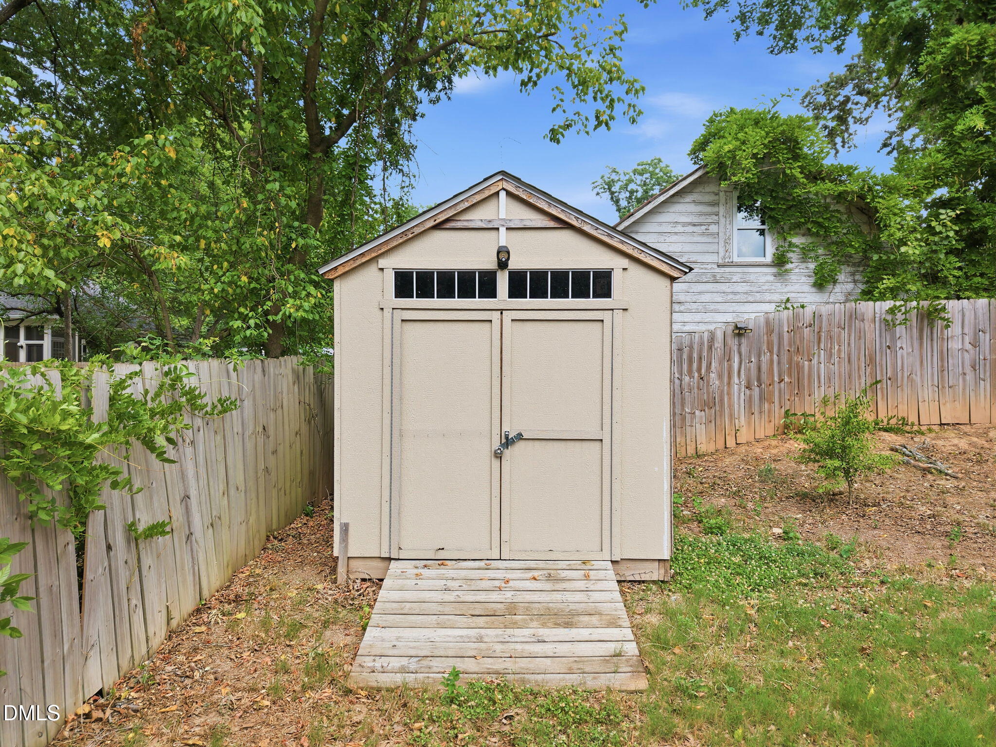 1110 N Driver Street Property Photo 18