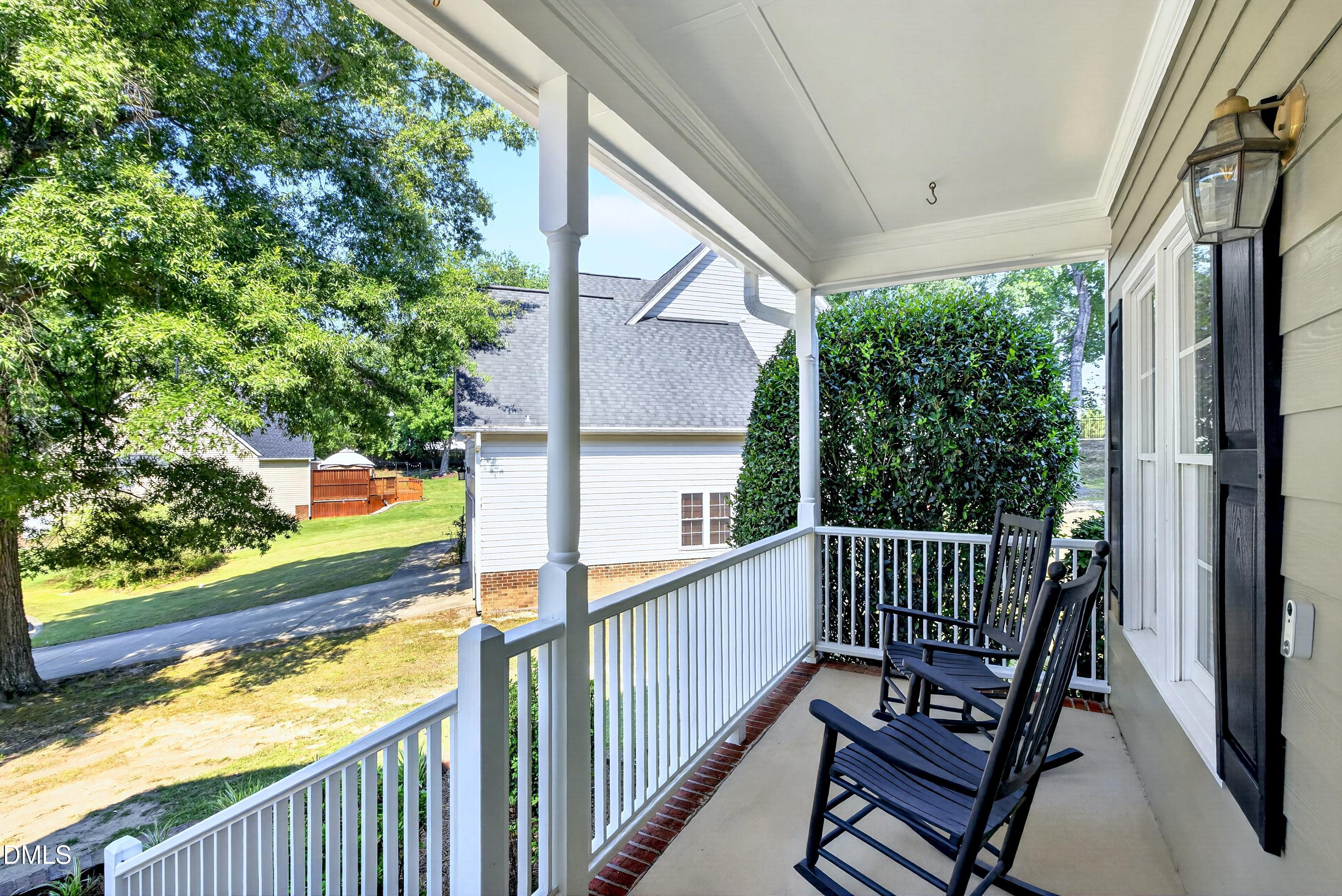 1702 Ashbark Court Property Photo 2