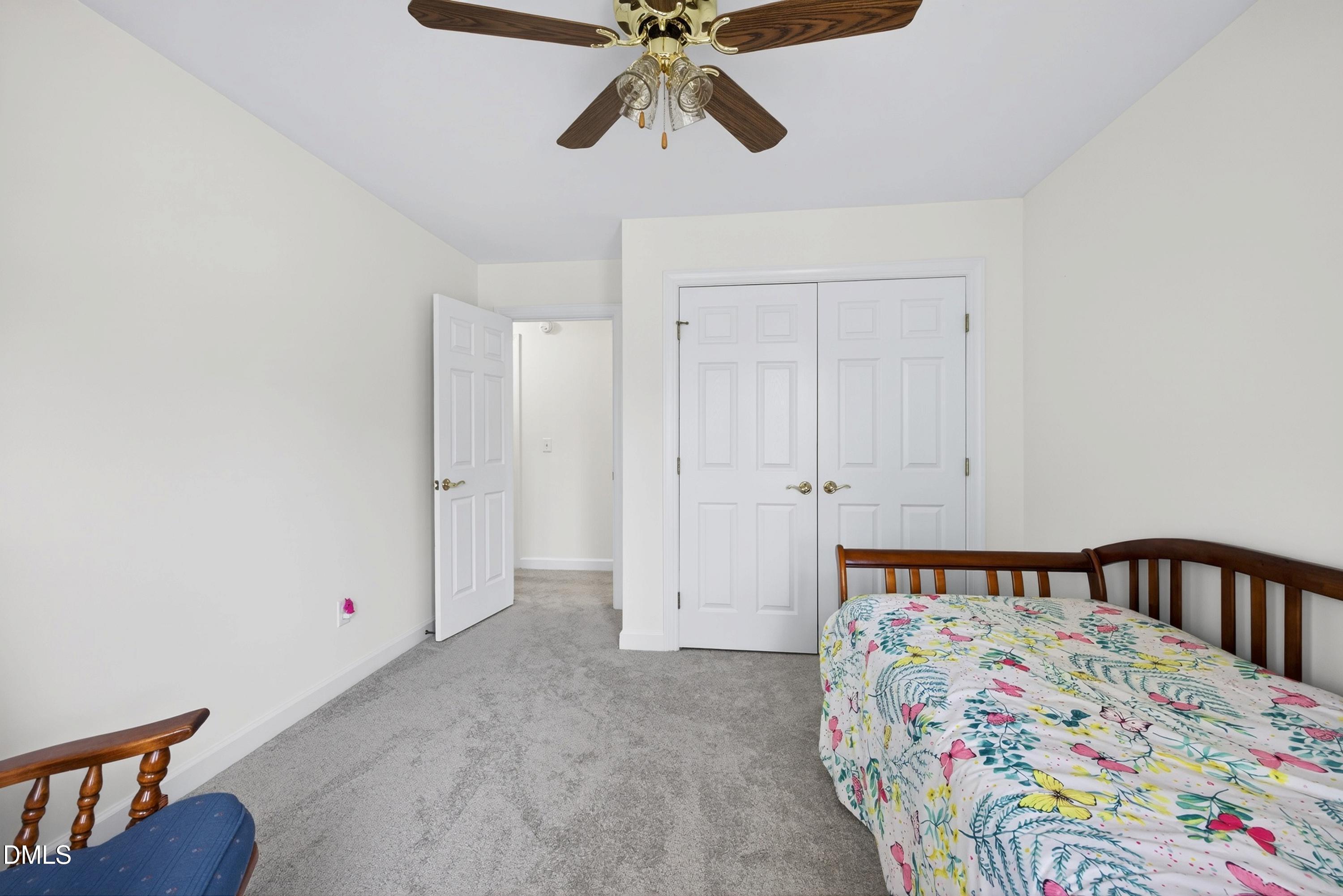 1702 Ashbark Court Property Photo 18