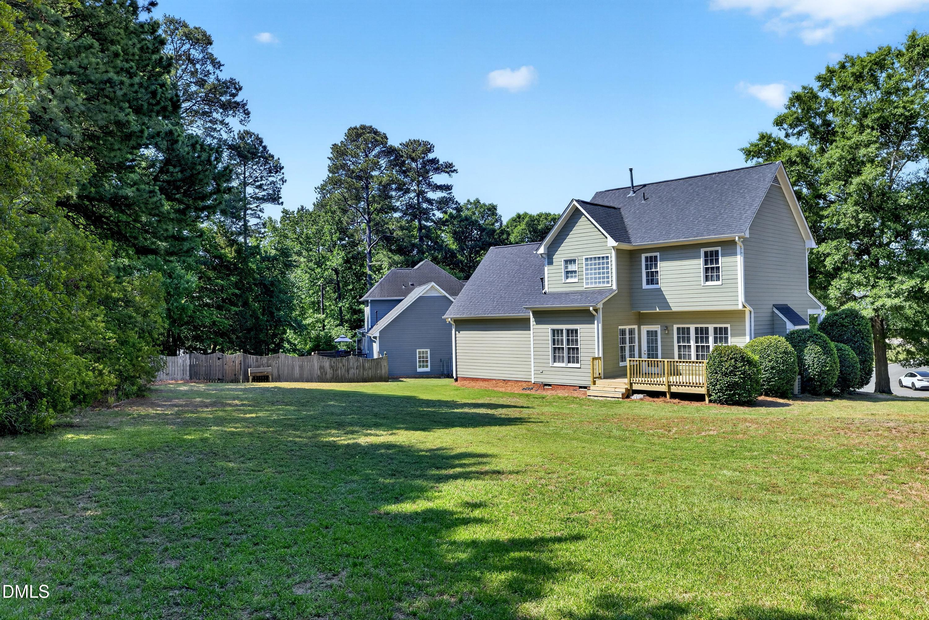 1702 Ashbark Court Property Photo 31