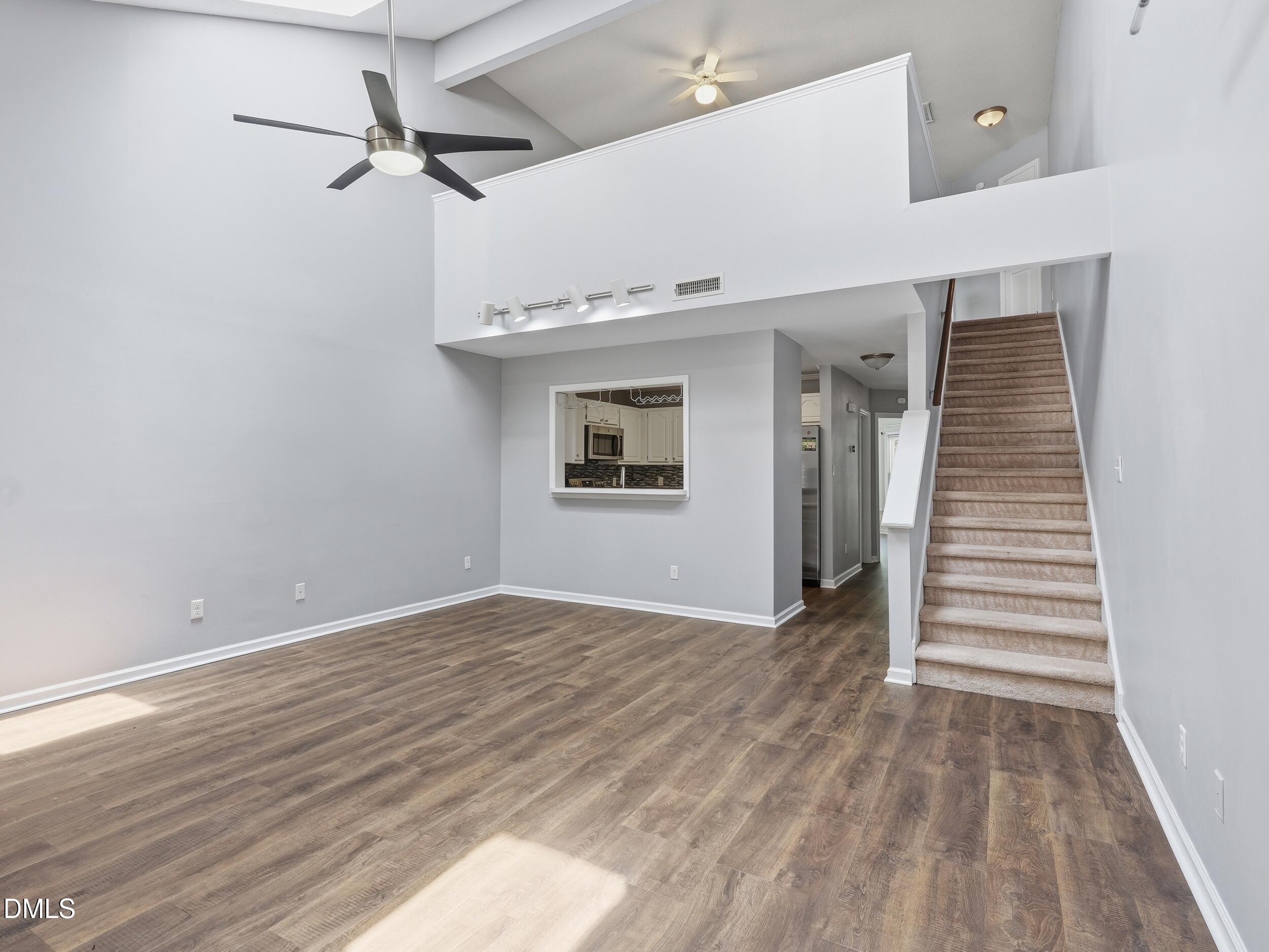314 Riverwalk Circle Property Photo 15