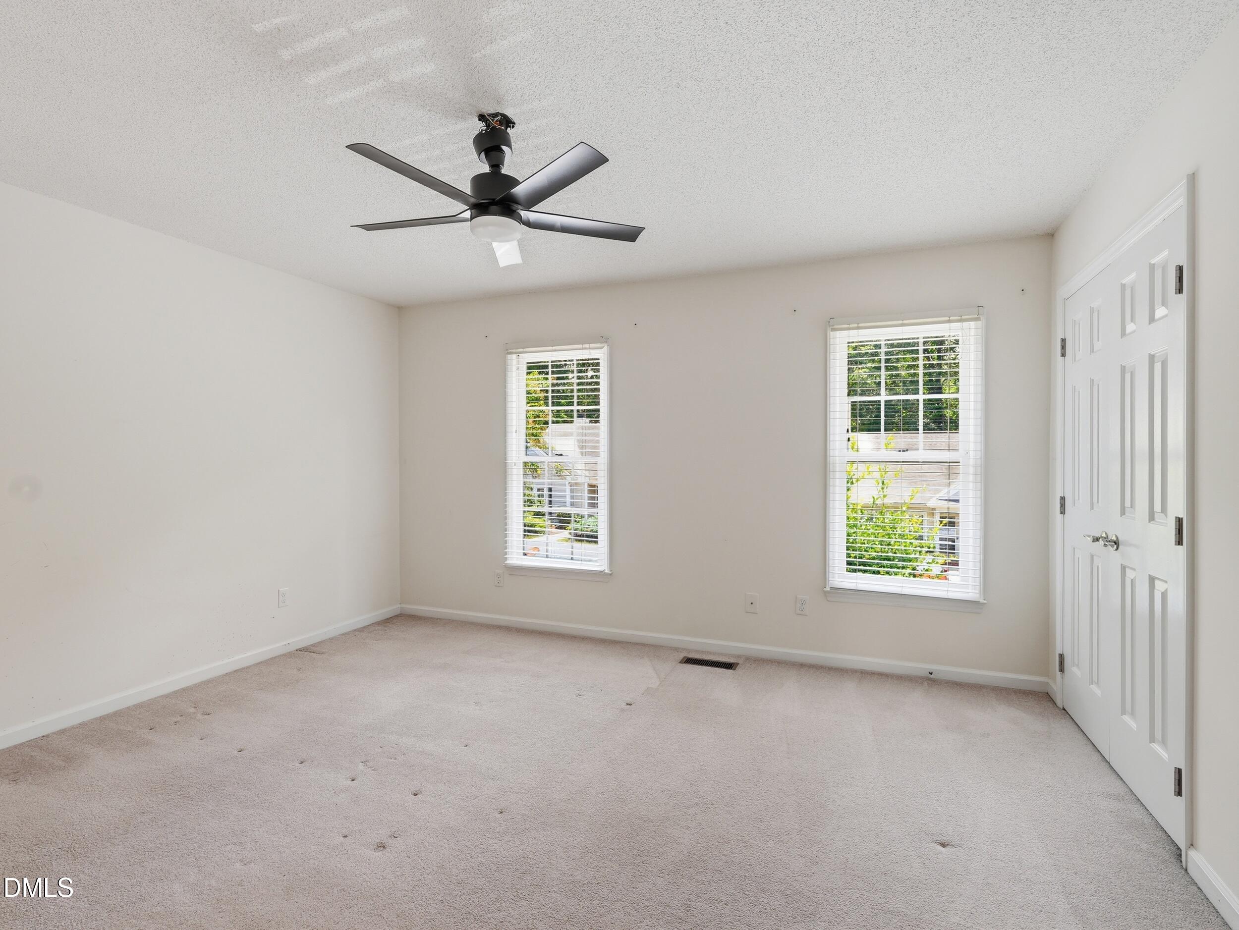 314 Riverwalk Circle Property Photo 17