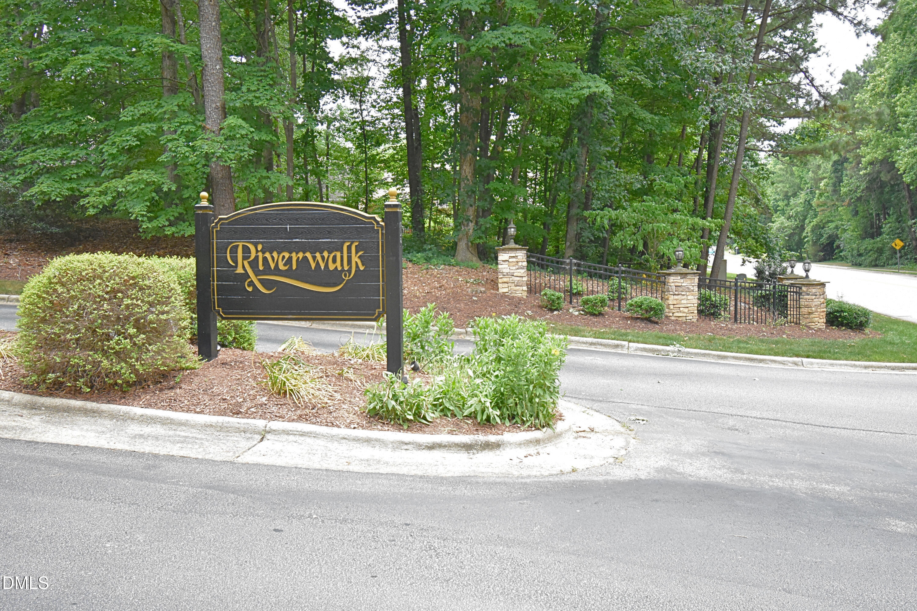 314 Riverwalk Circle Property Photo 31