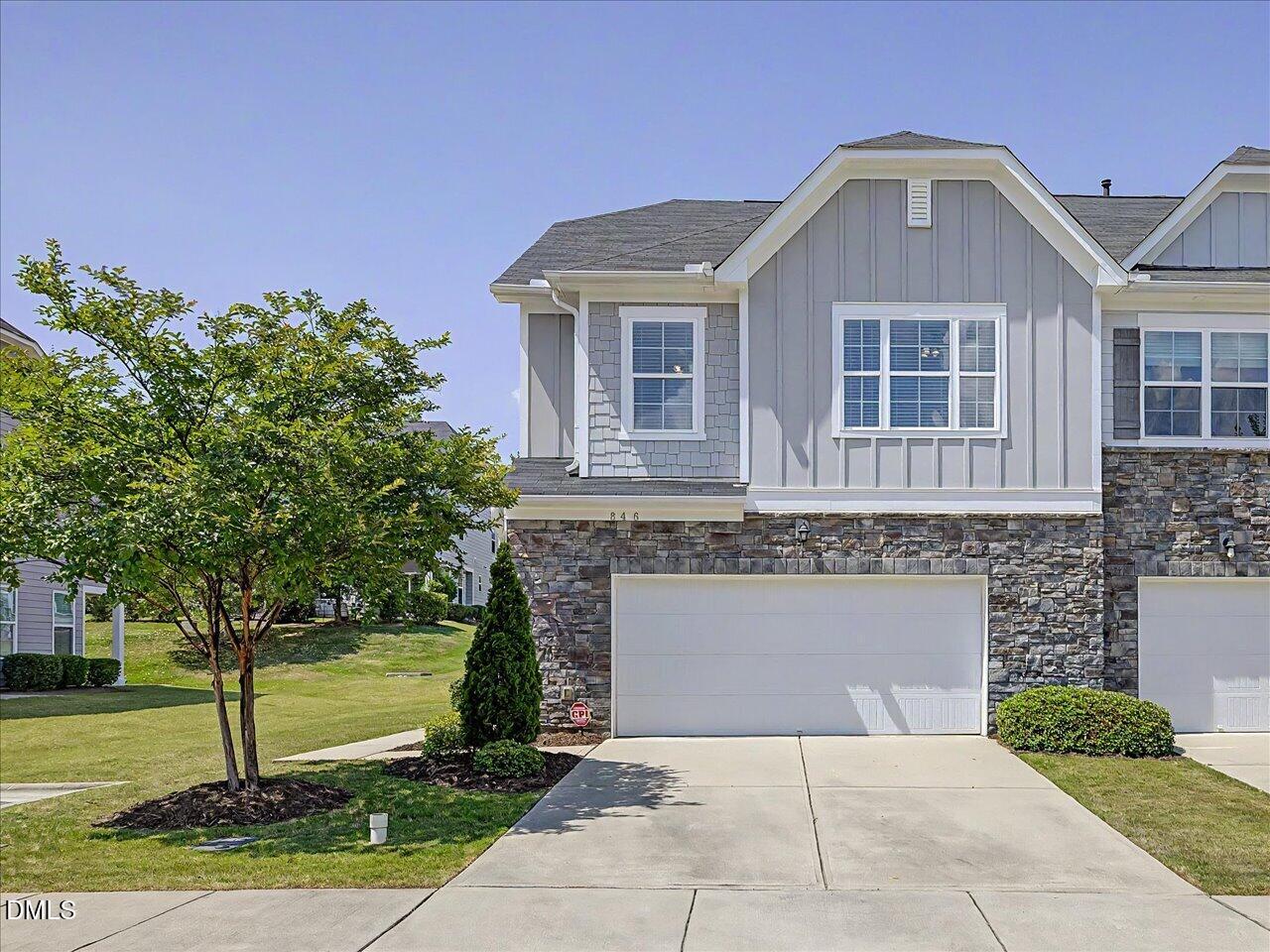 846 Salem Pointe Place Property Photo 5