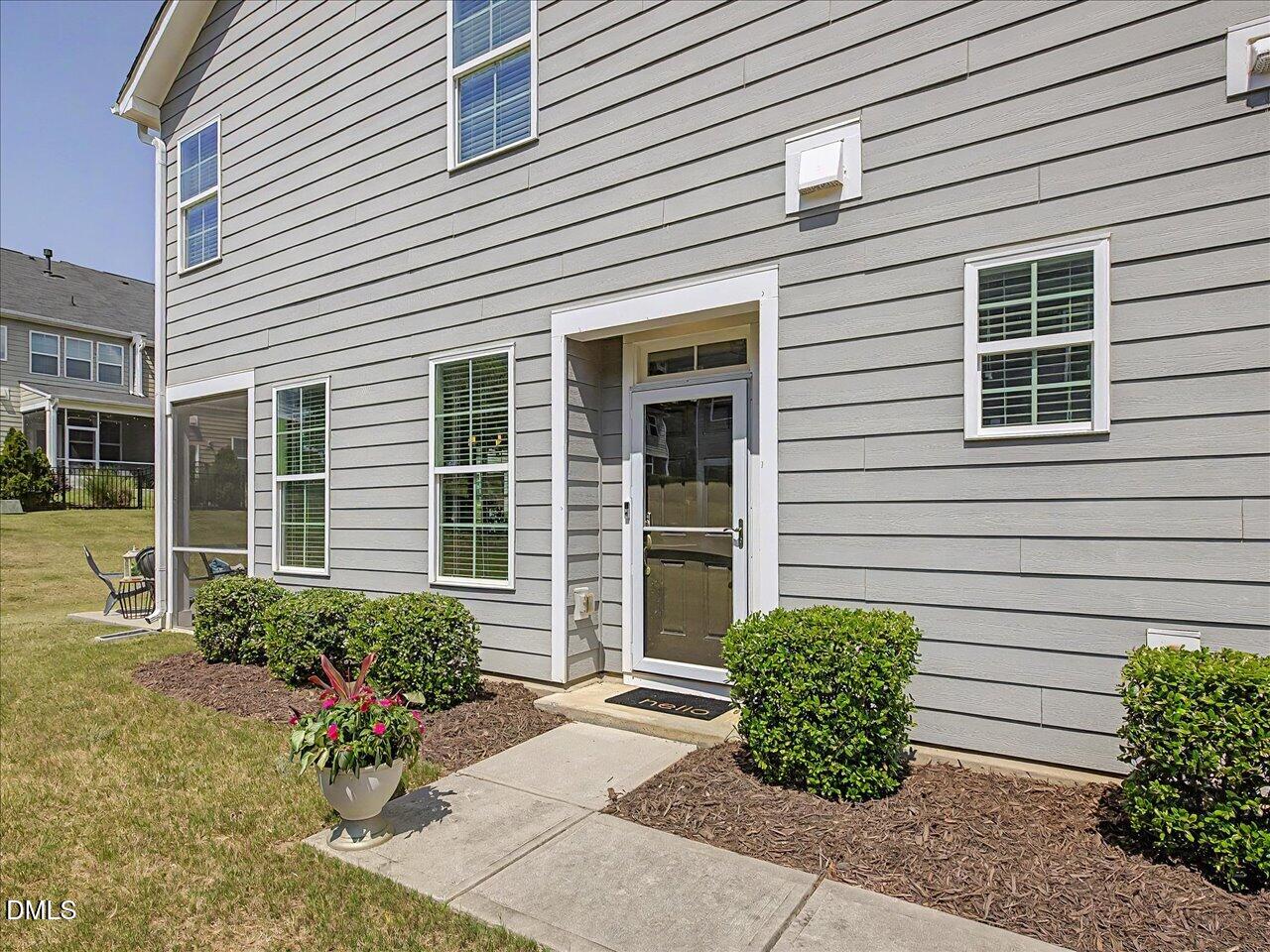 846 Salem Pointe Place Property Photo 8
