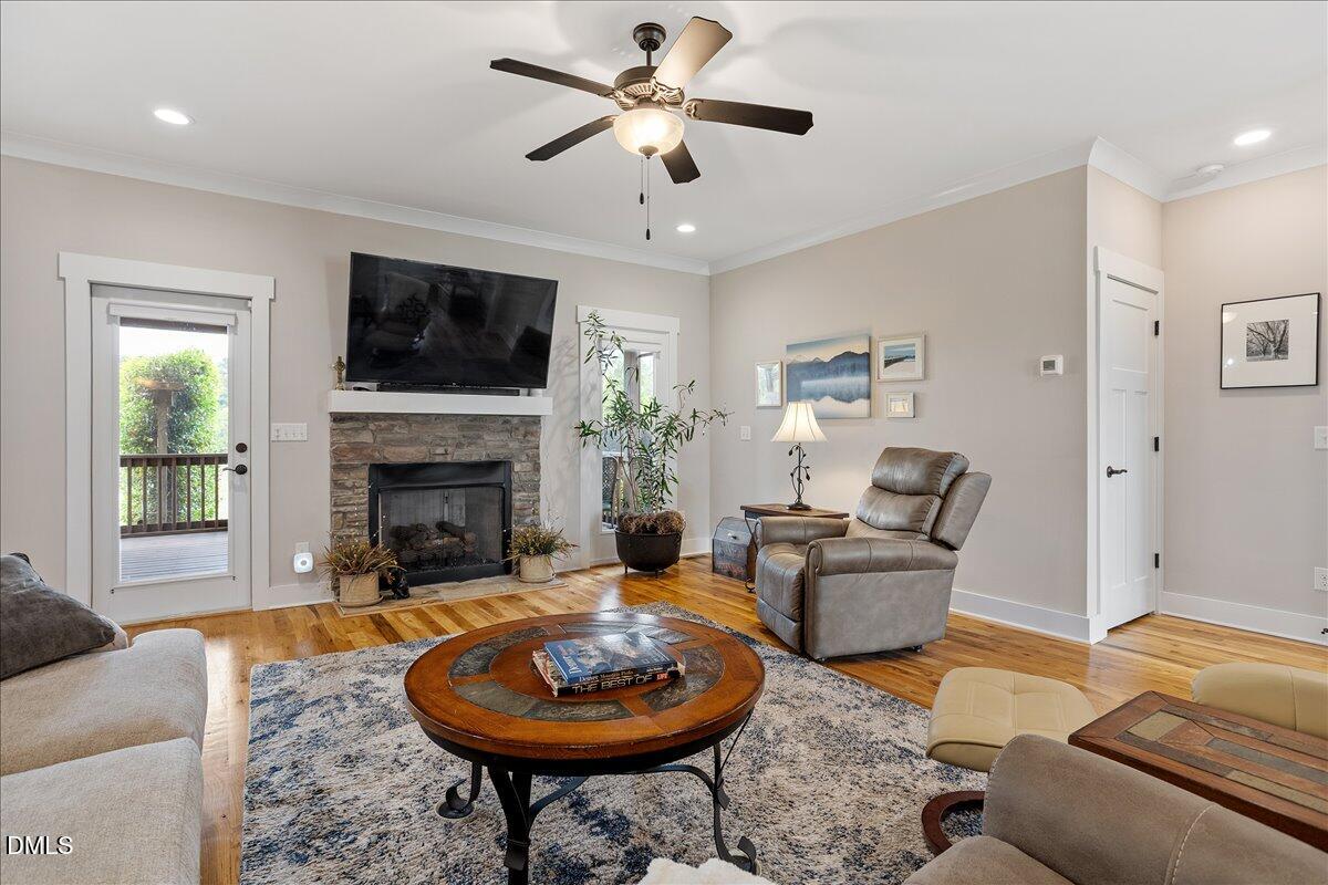 21 Home Run Alley Property Photo 9