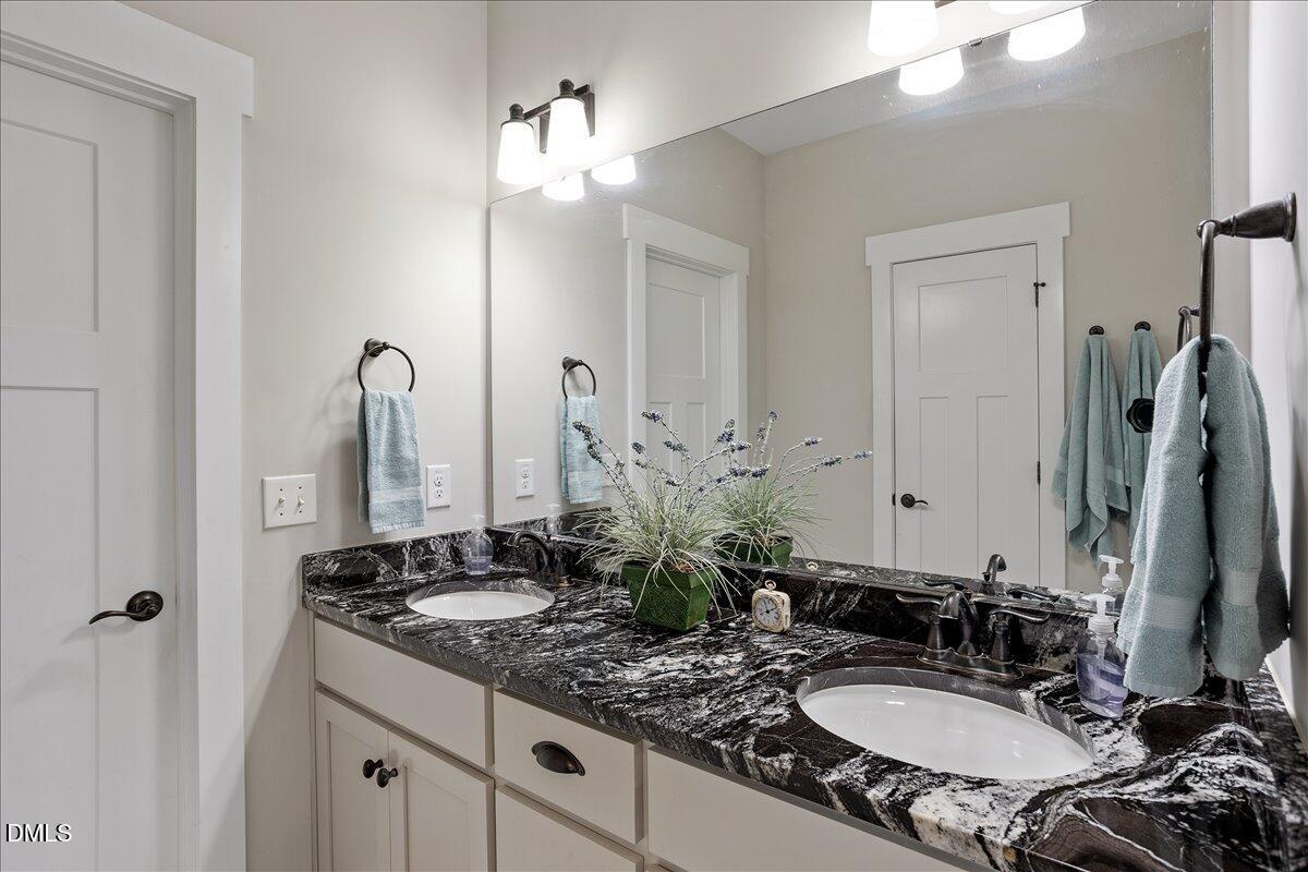 21 Home Run Alley Property Photo 26