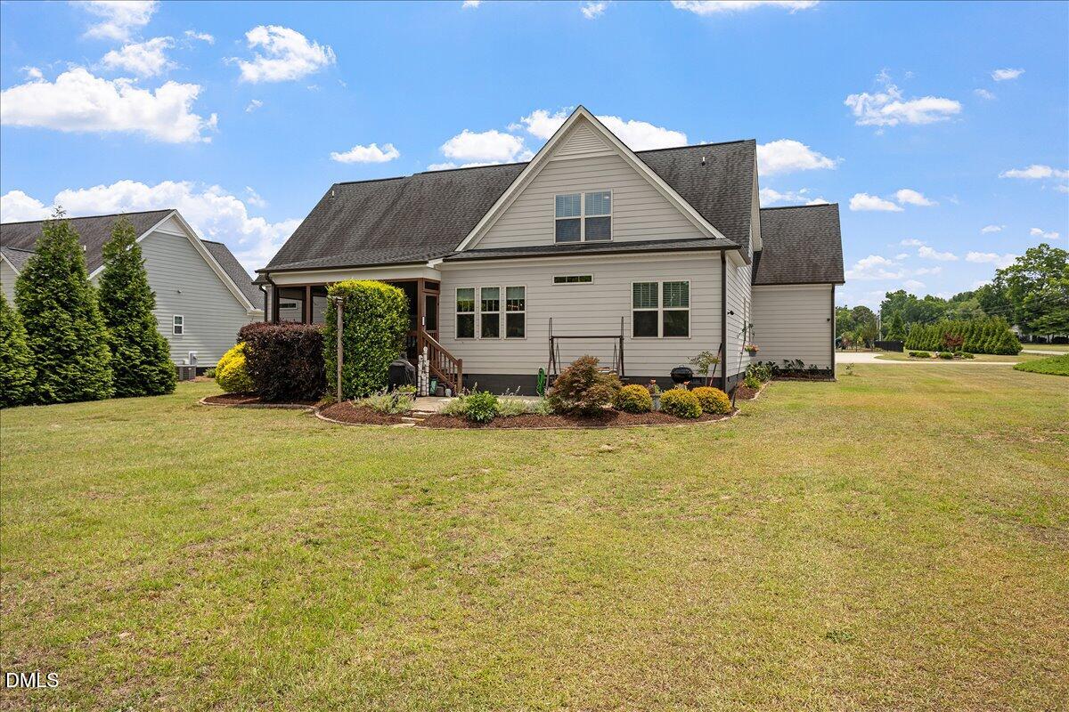 21 Home Run Alley Property Photo 38