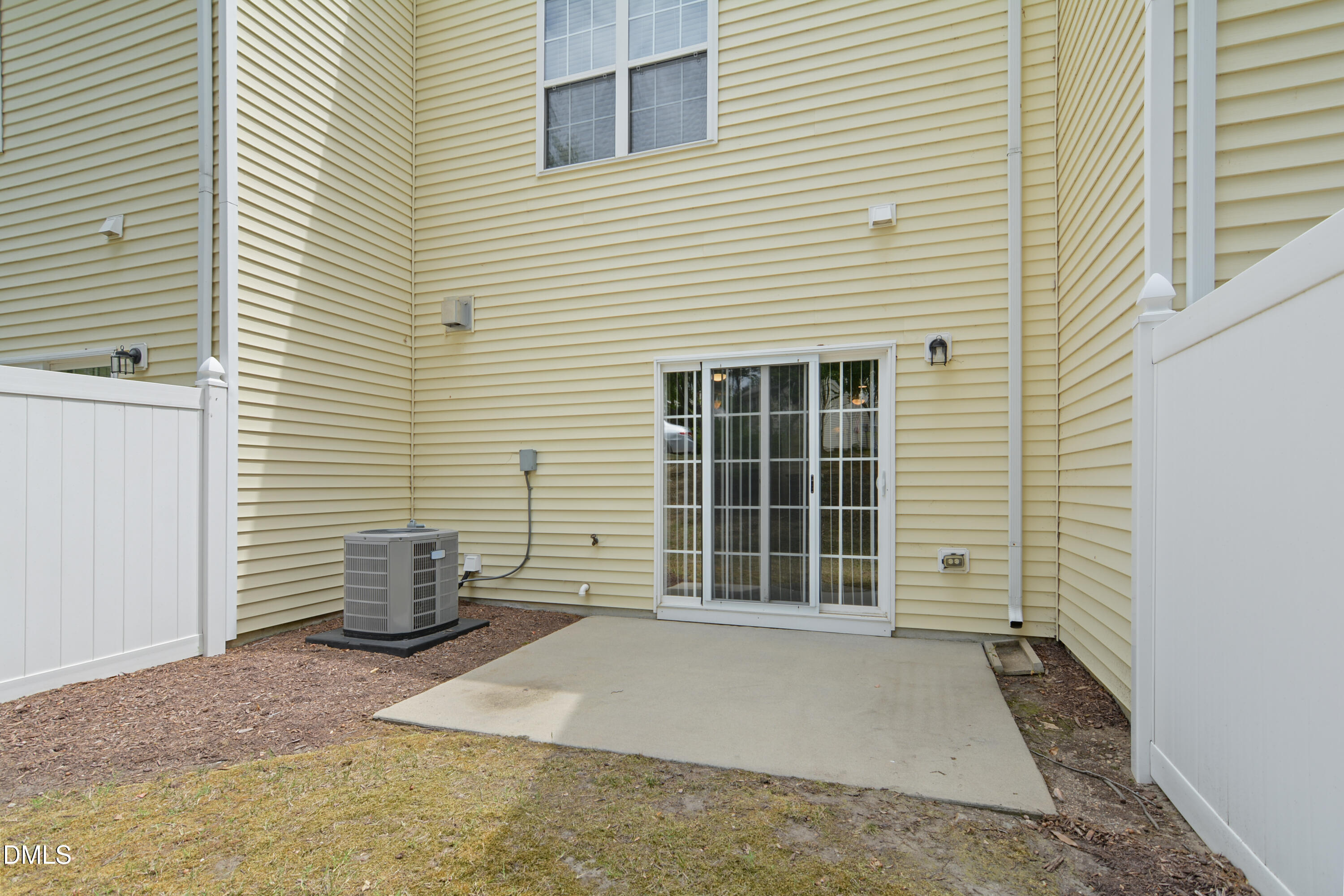 2623 Forest Shadows Lane Property Photo 16