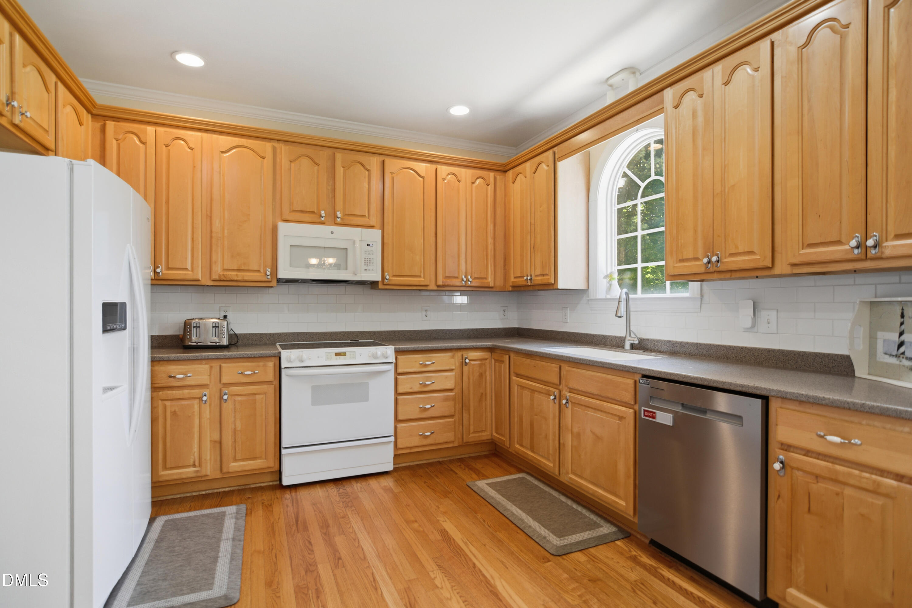 1341 Laneridge Court Property Photo 12