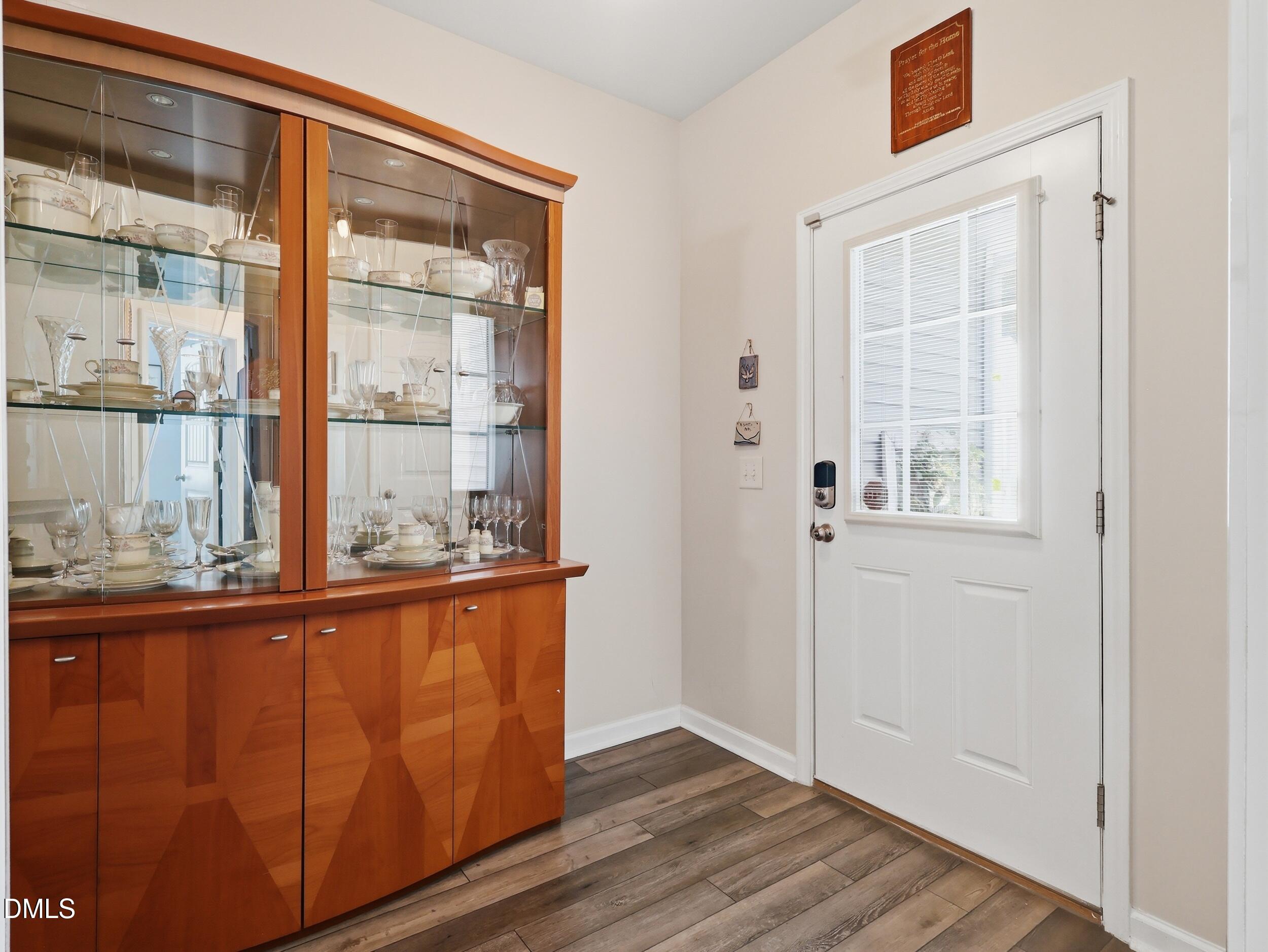 5215 Cardinal Grove Boulevard Property Photo 3