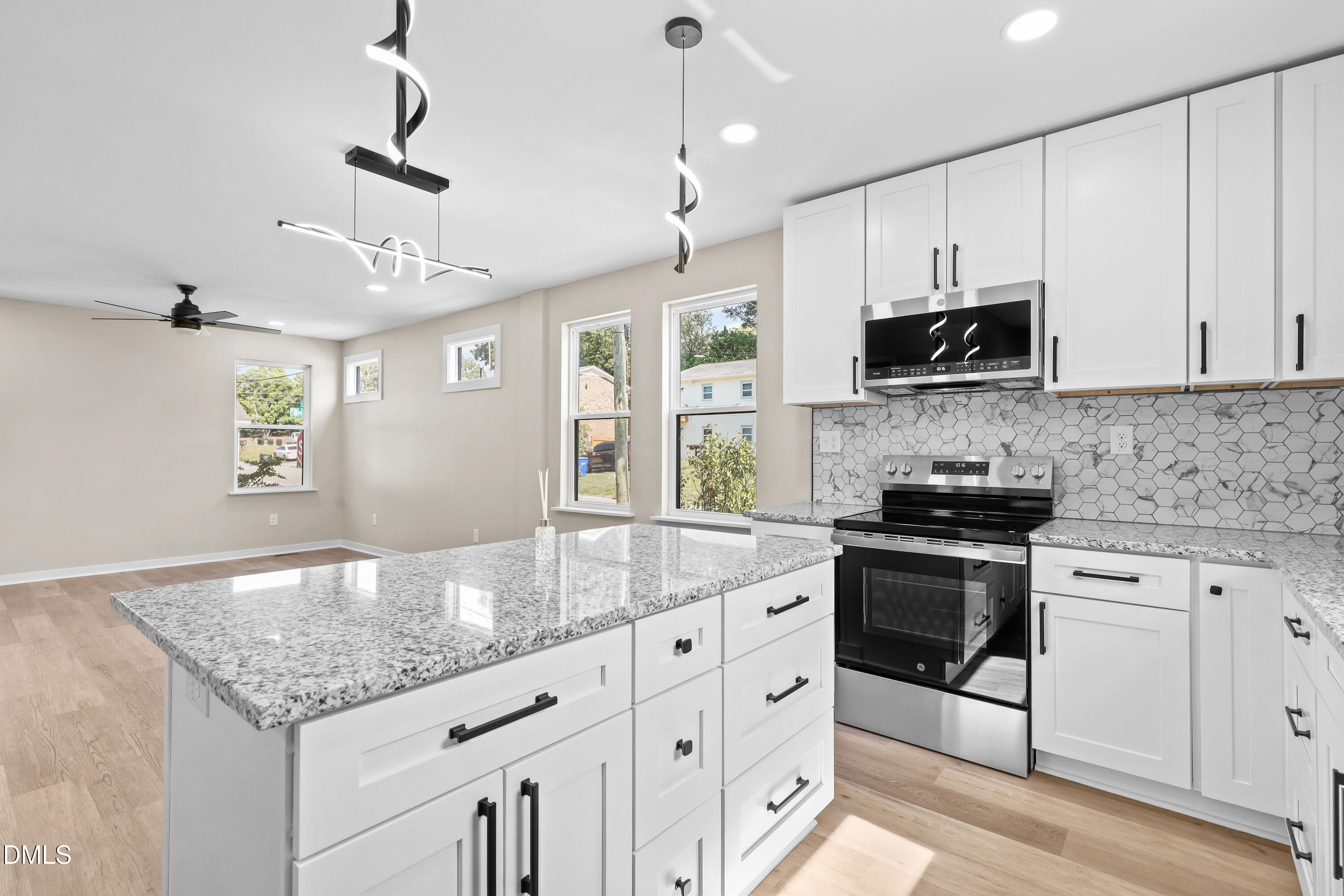 616 Belt Street Property Photo 12