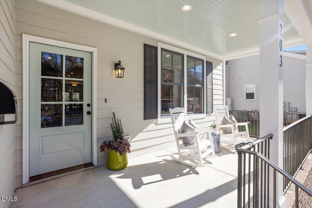 203 Baggett Avenue Property Photo 8