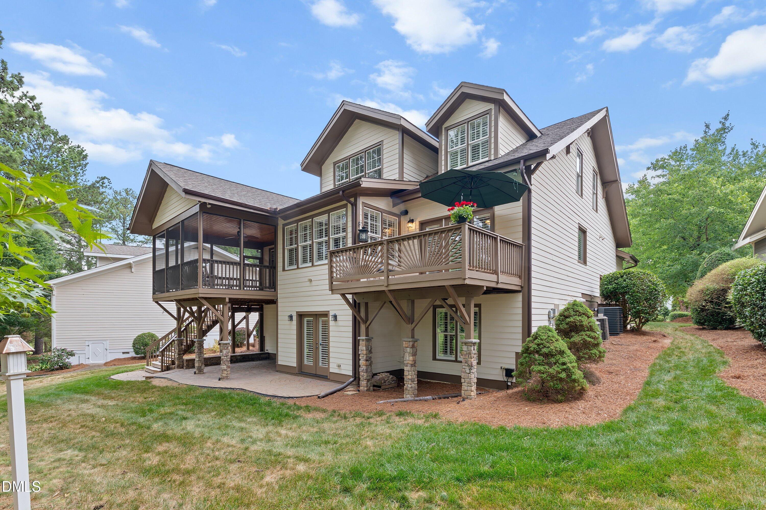 1224 Sky Hill Place Property Photo 4