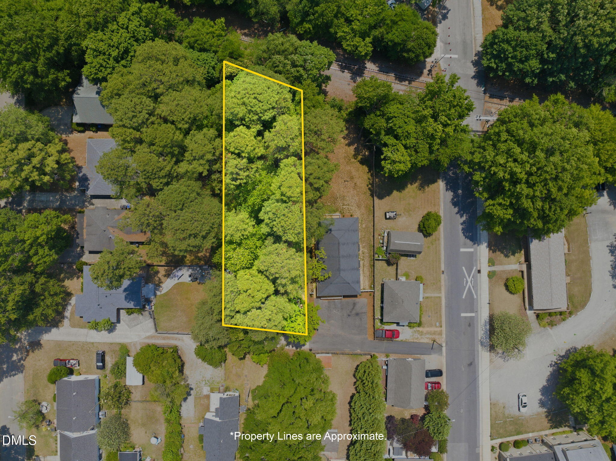 620 Railroad Street Property Photo 1