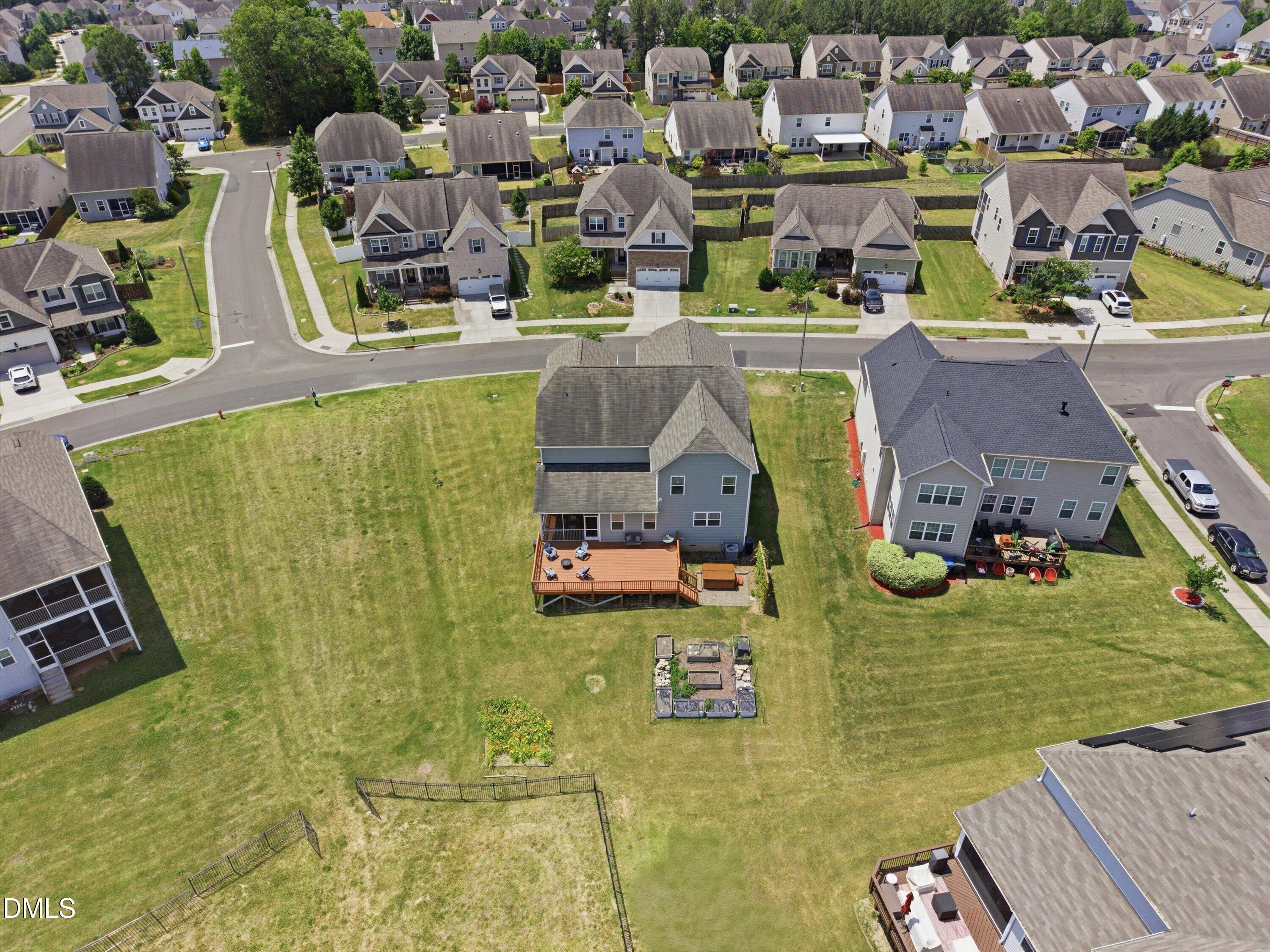 205 Wellwater Avenue Property Photo 33
