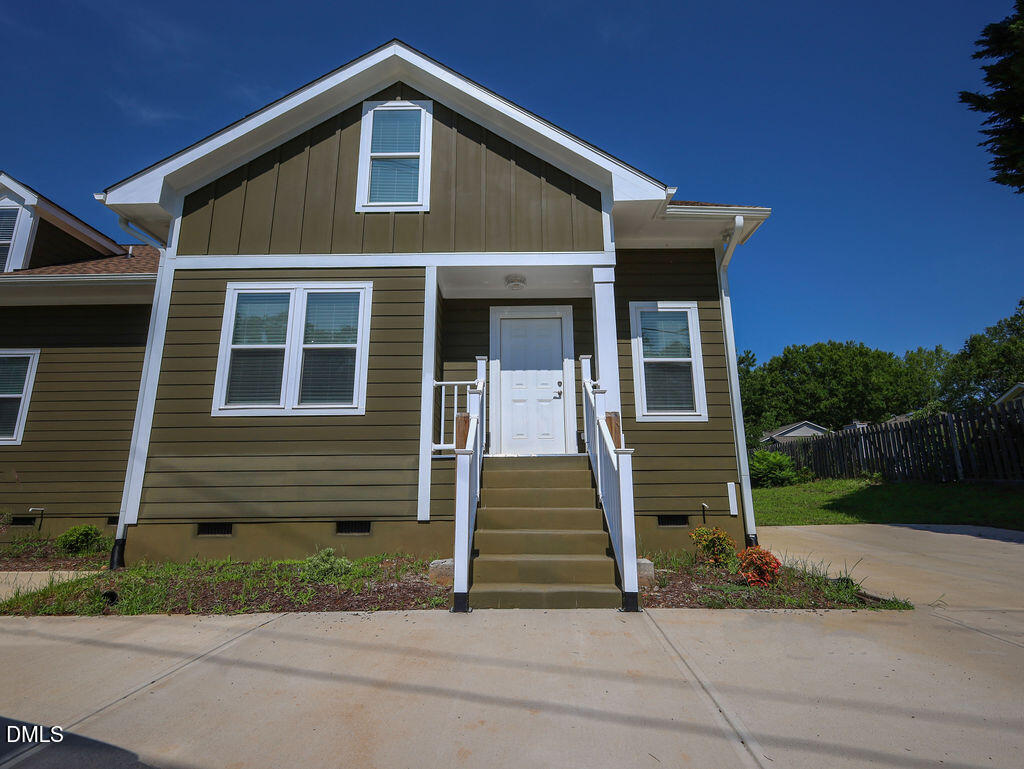 255 Erwin Road A Property Photo 2