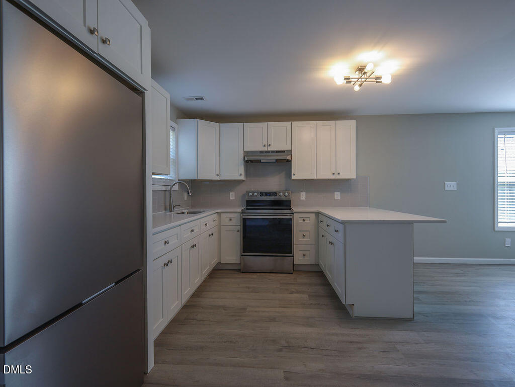 255 Erwin Road A Property Photo 9
