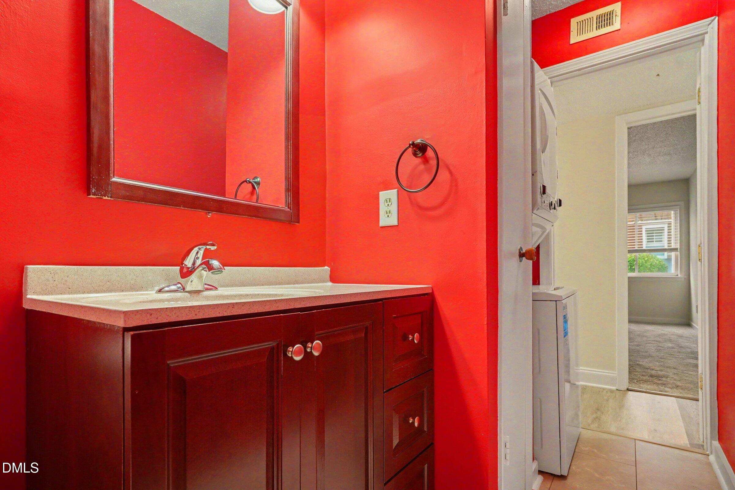 7010 Longstreet Drive C Property Photo 28