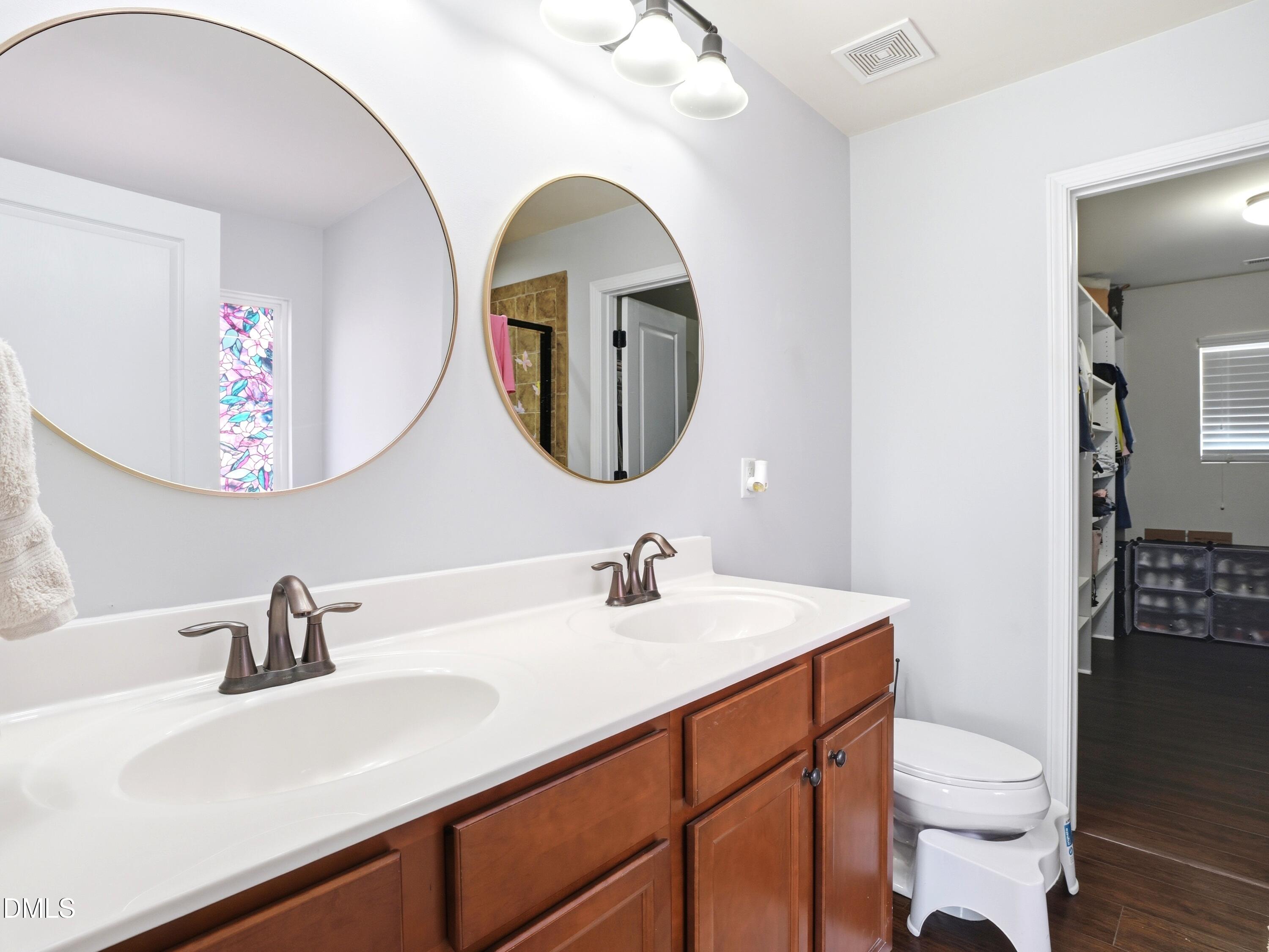 8128 Hovingham Way Property Photo 20