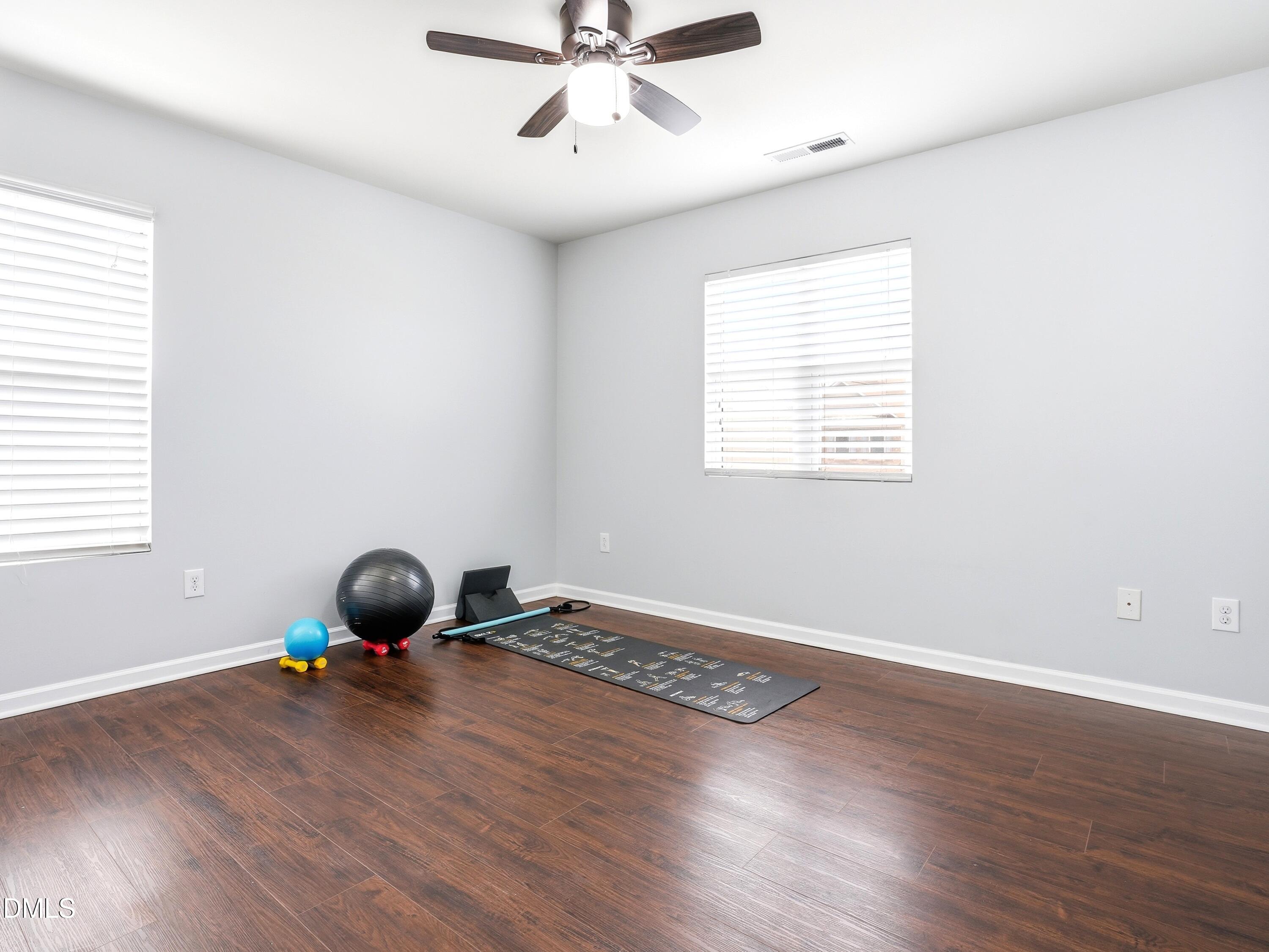 8128 Hovingham Way Property Photo 23