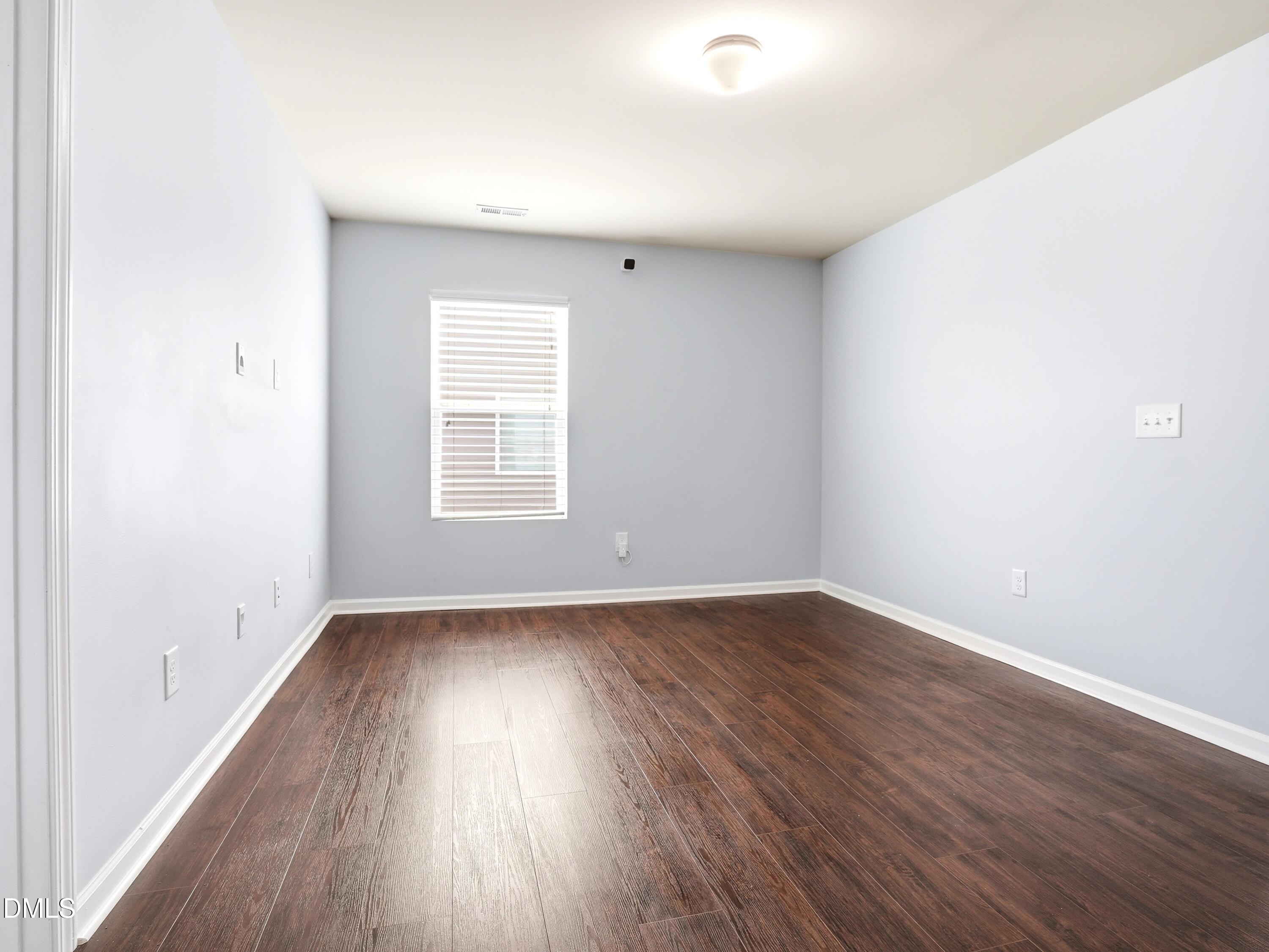 8128 Hovingham Way Property Photo 24