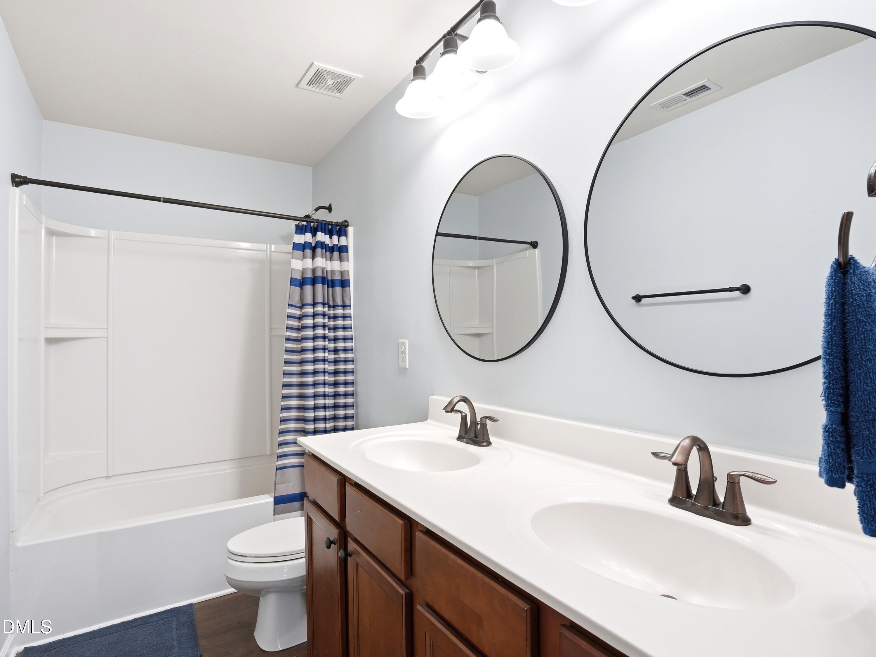 8128 Hovingham Way Property Photo 27