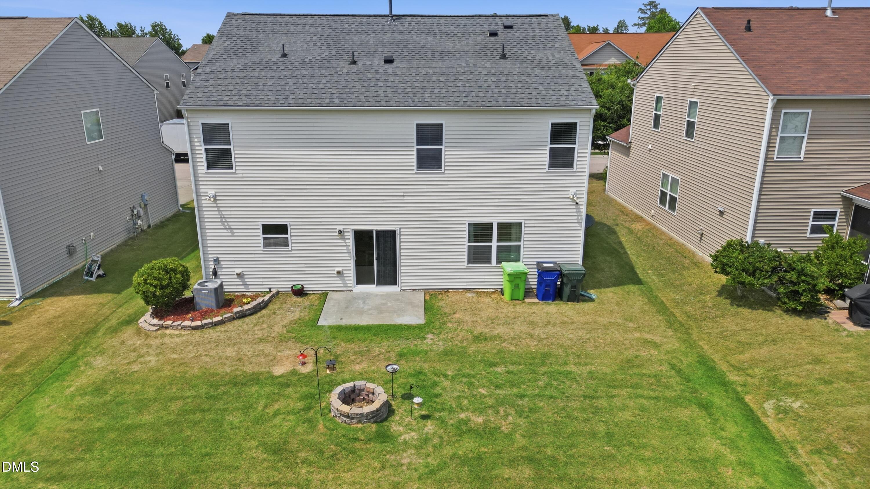 8128 Hovingham Way Property Photo 32