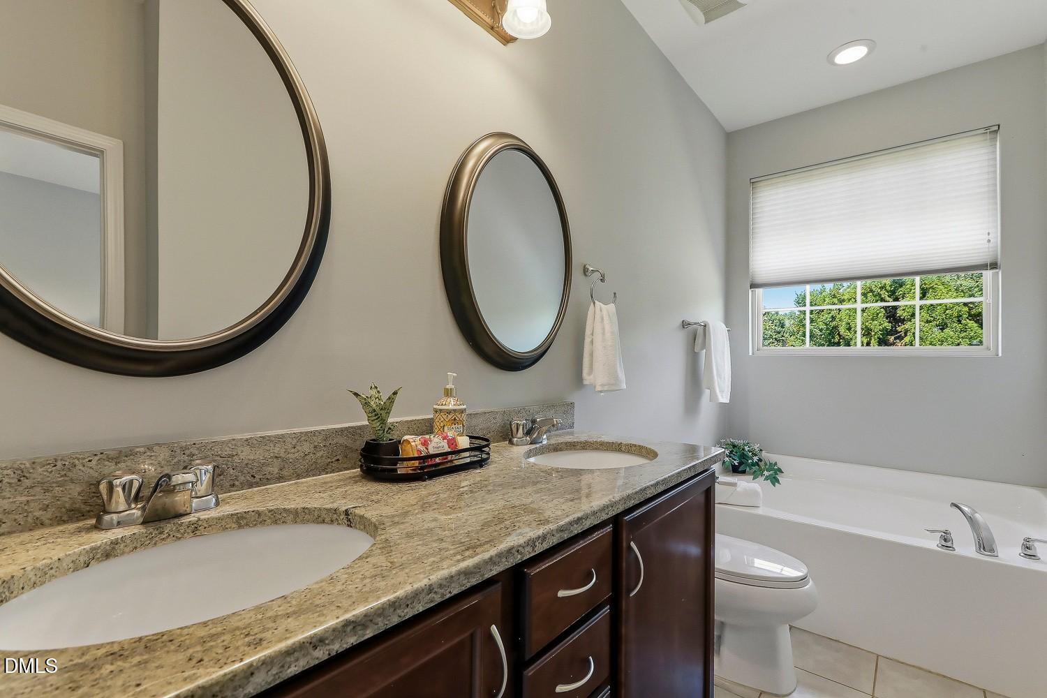 2456 Baslow Drive Property Photo 21