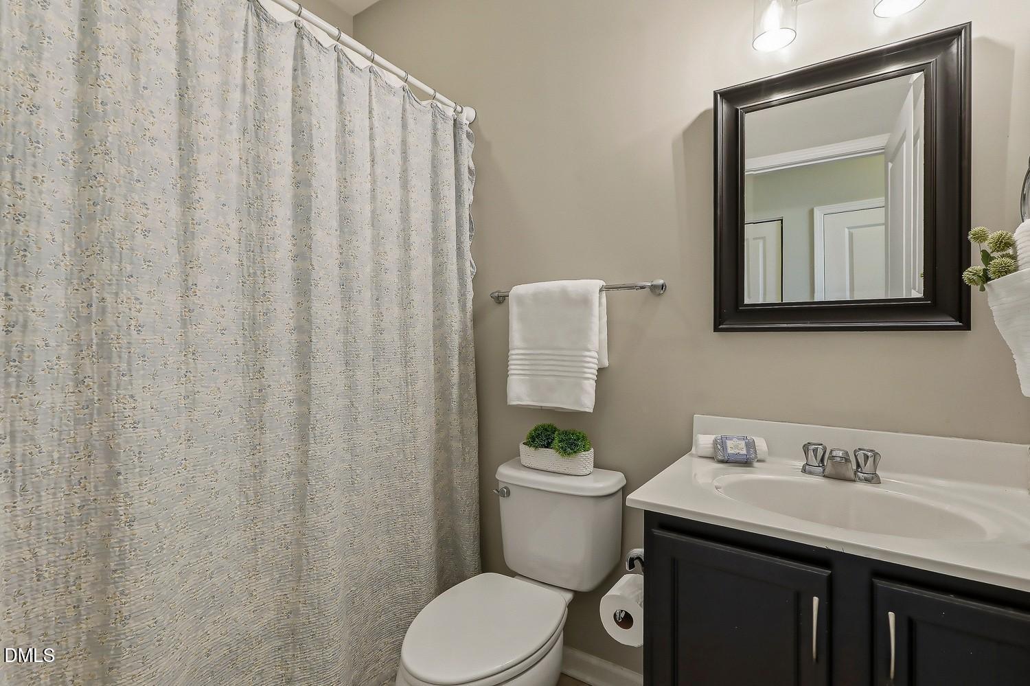 2456 Baslow Drive Property Photo 25