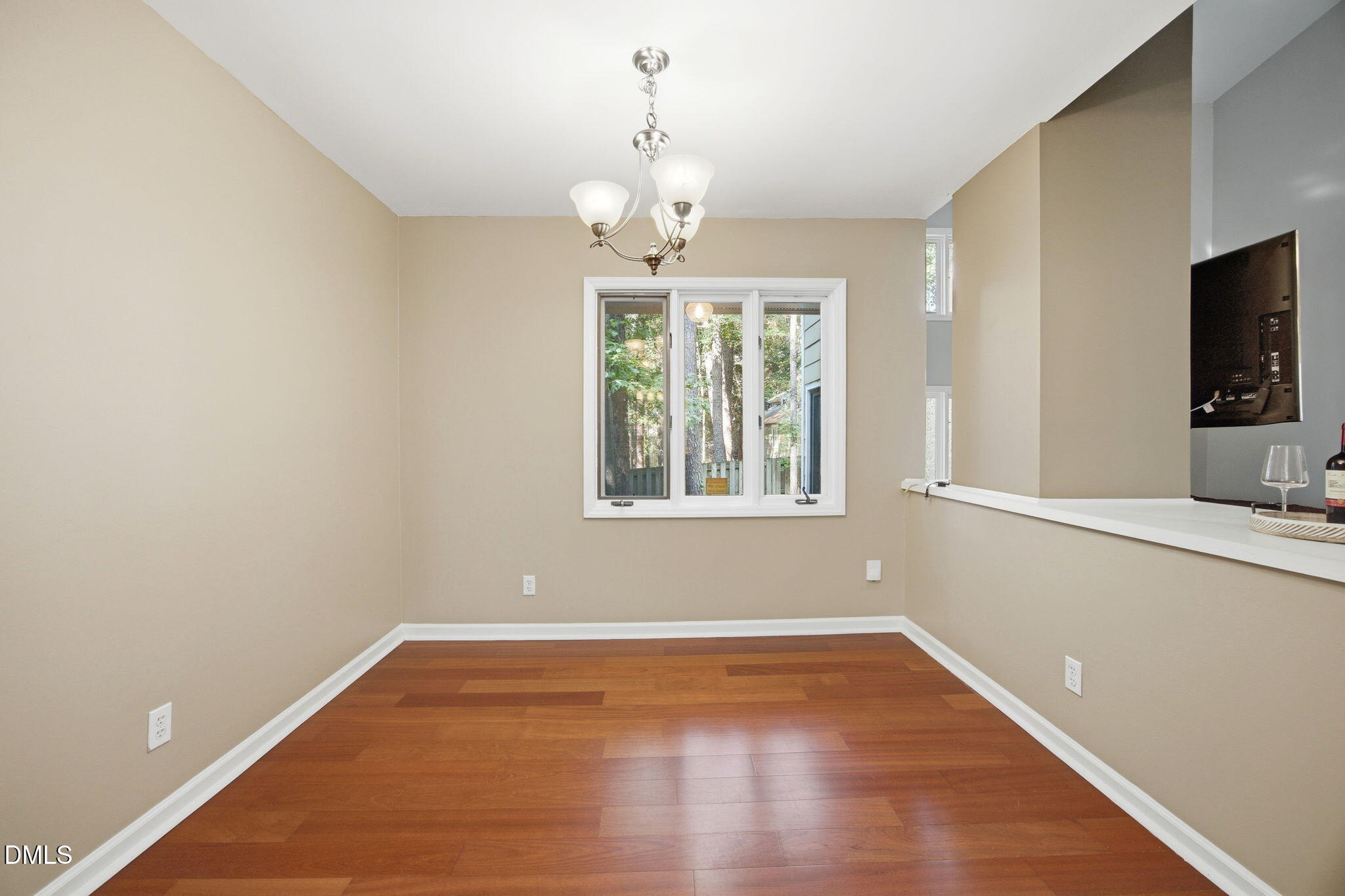 5013 Pine Cone Drive Property Photo 10
