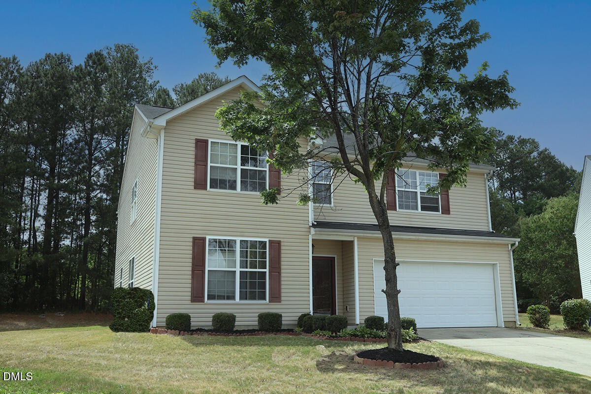 2718 Summer Stream Drive Property Photo 2