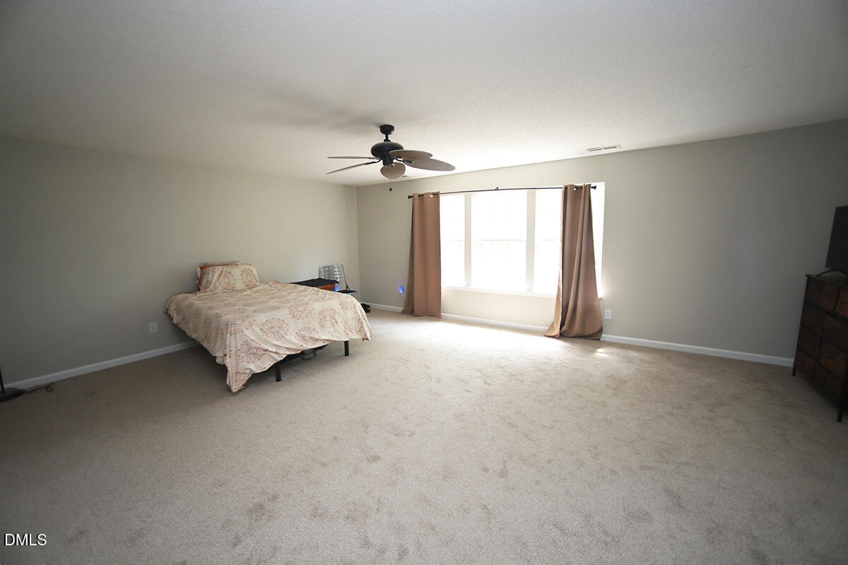 2718 Summer Stream Drive Property Photo 12