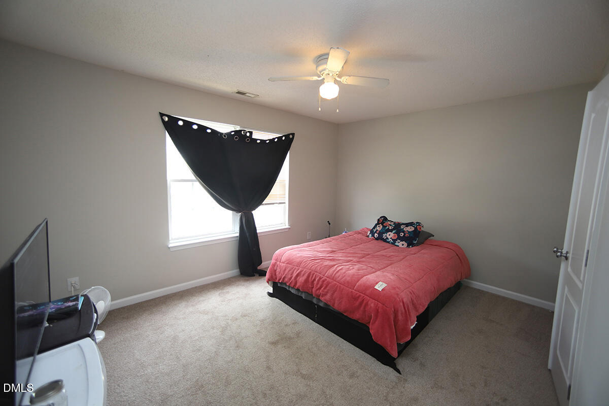 2718 Summer Stream Drive Property Photo 15