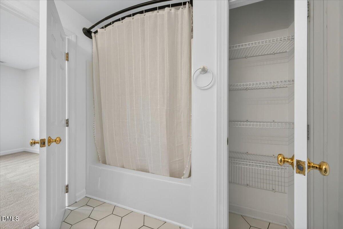 8708 Belford Valley Lane Property Photo 21