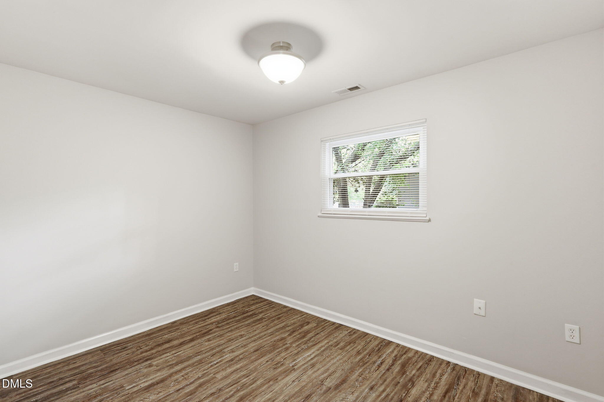 1200 Hazelnut Drive Property Photo 20
