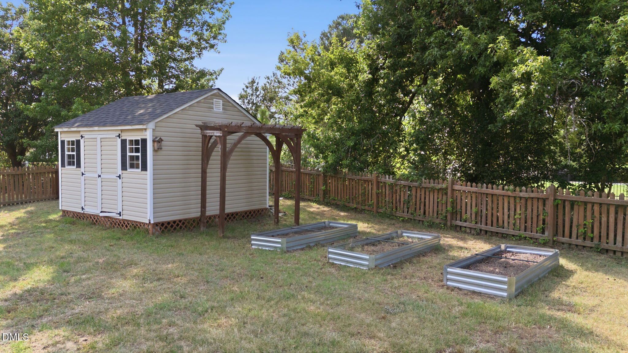 101 Caledonia Lane Property Photo 14