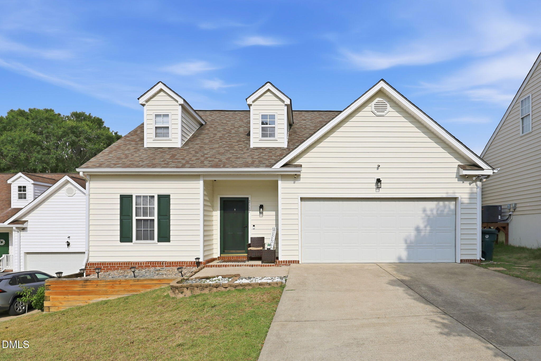 2117 Castle Pines Drive Property Photo 1