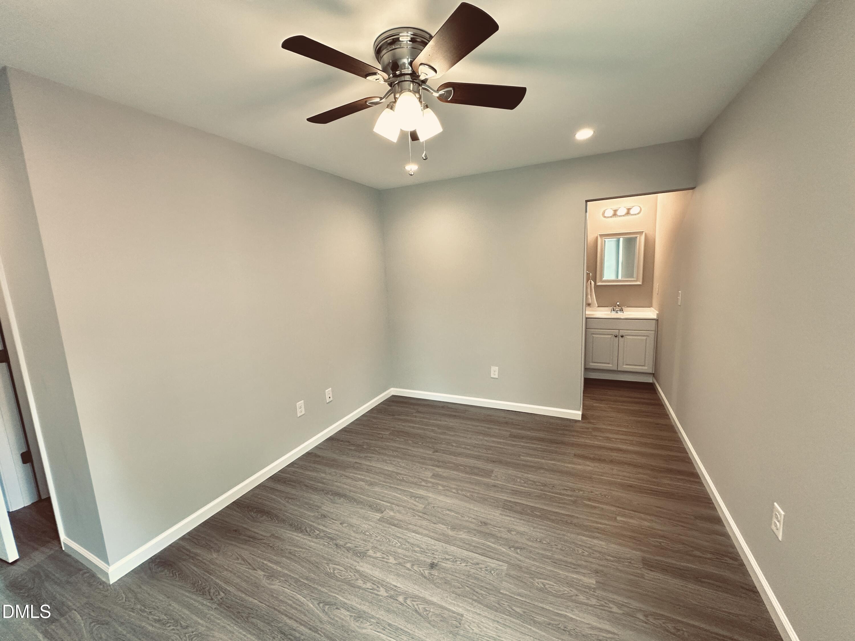 105 Hunter Place Property Photo 22