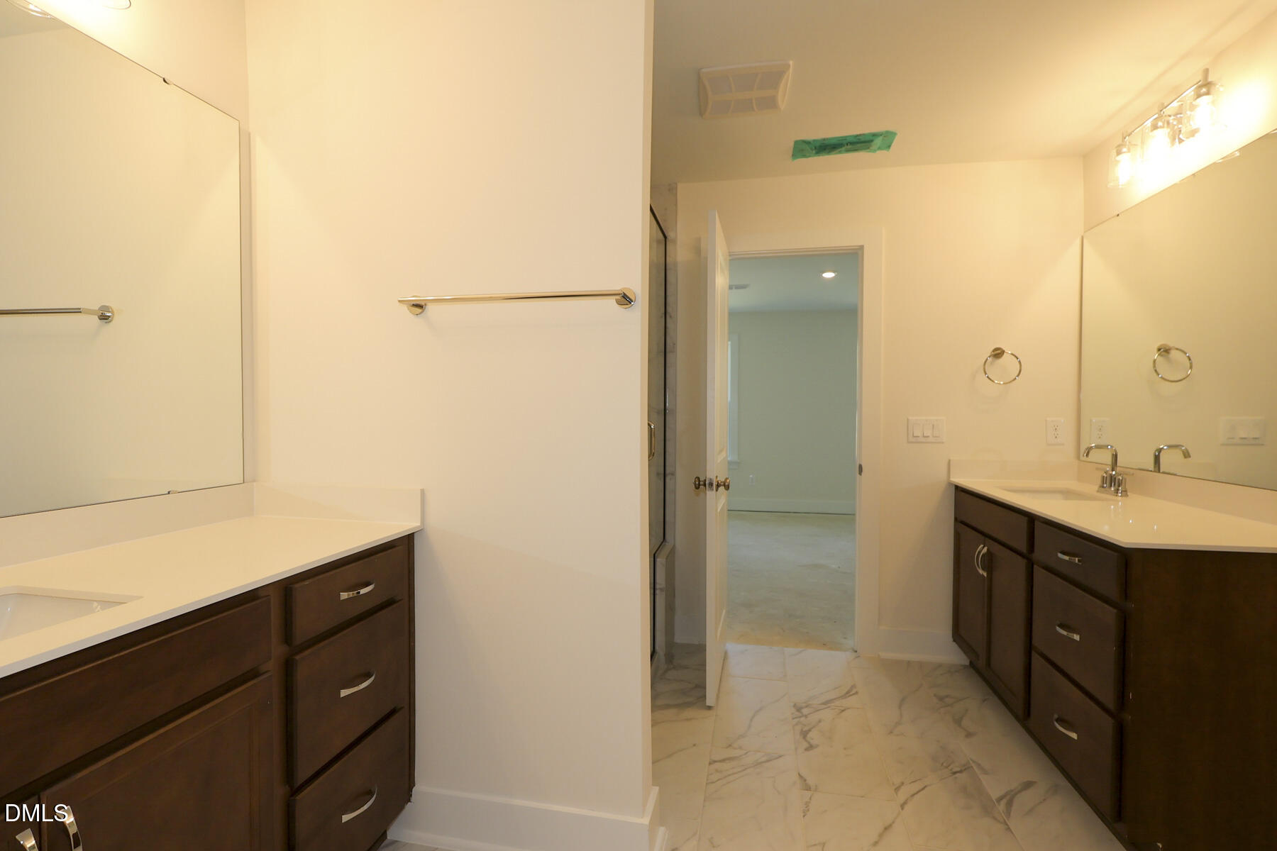 2910 Walden Road Property Photo 14