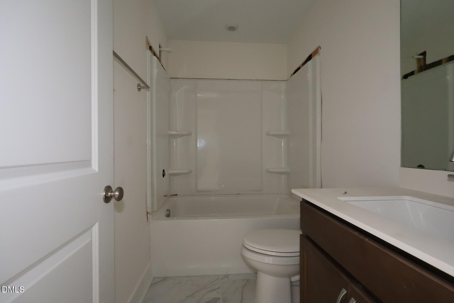 2910 Walden Road Property Photo 18